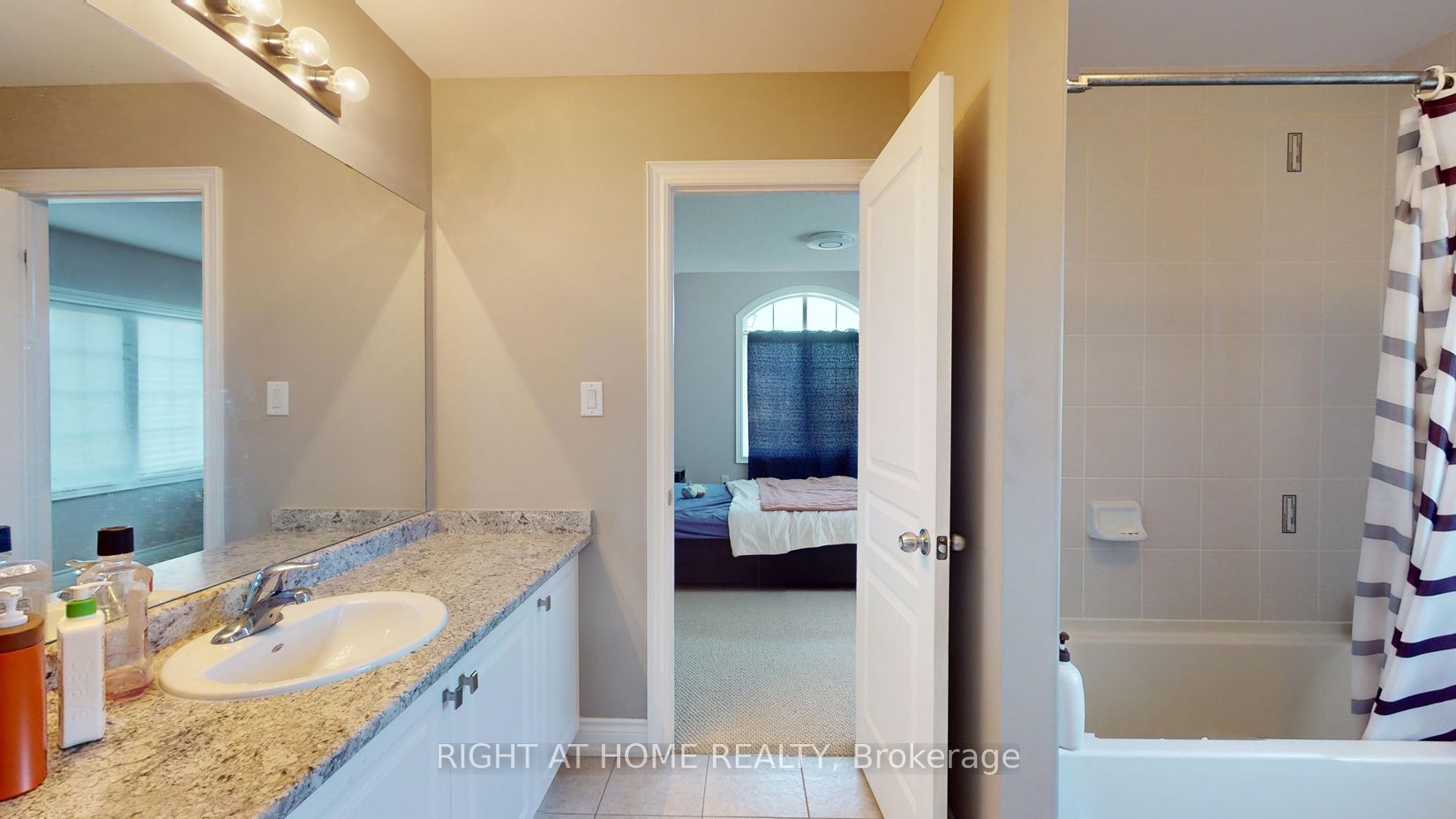 532 Mactier Dr Property Photo 25