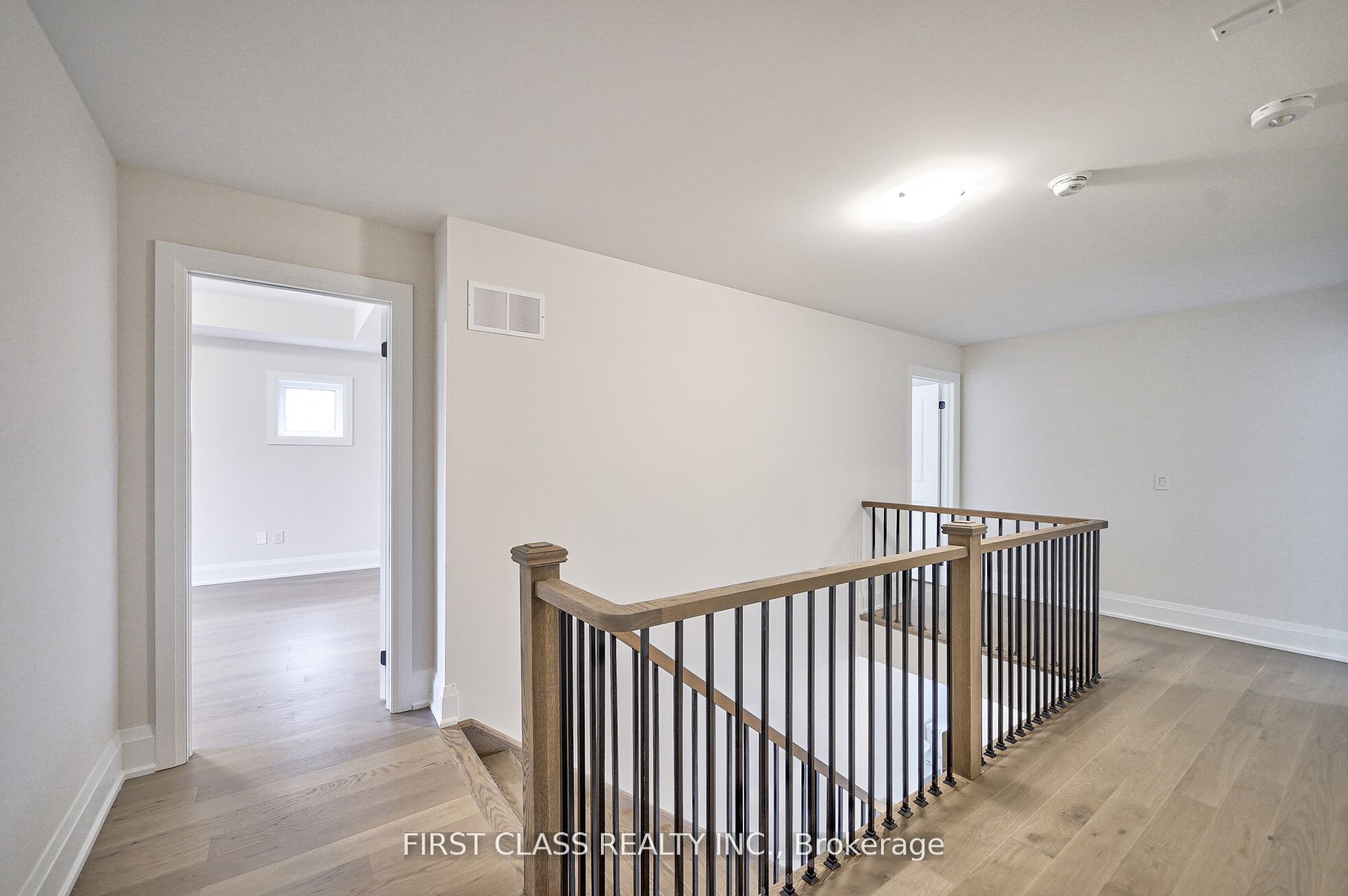 49 Rowe St Property Photo 18