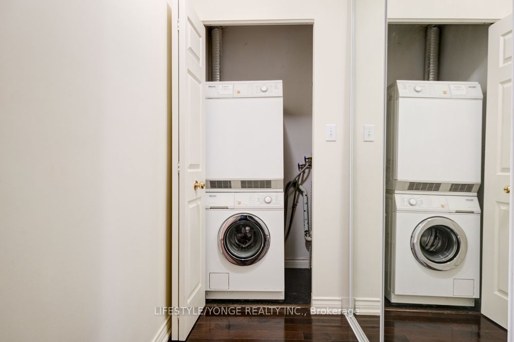 2100 John St 17 Property Photo 20