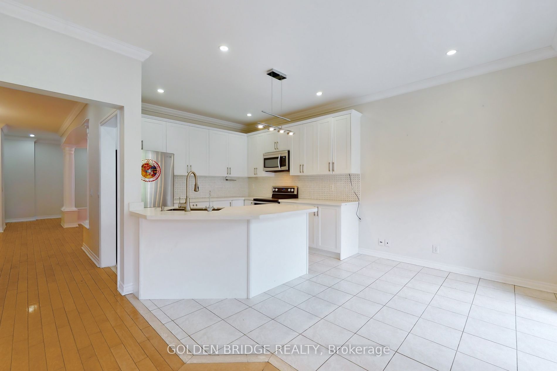 49 Golden Oak Ave Property Photo 12