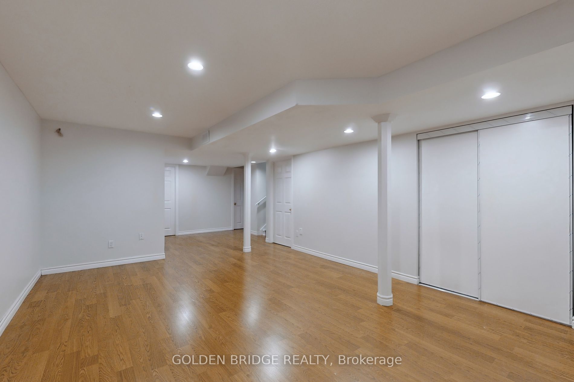 49 Golden Oak Ave Property Photo 30