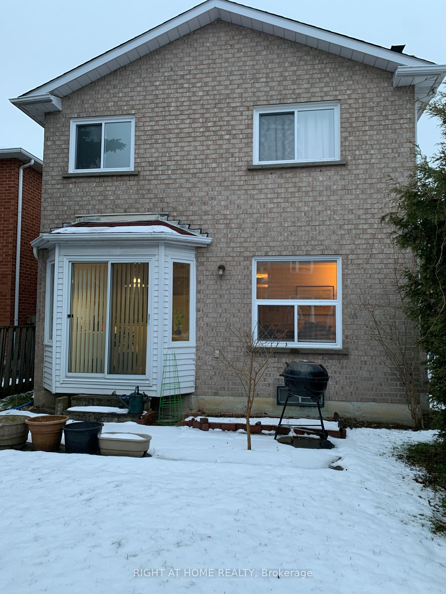 20 Newmill Cres Property Photo 6