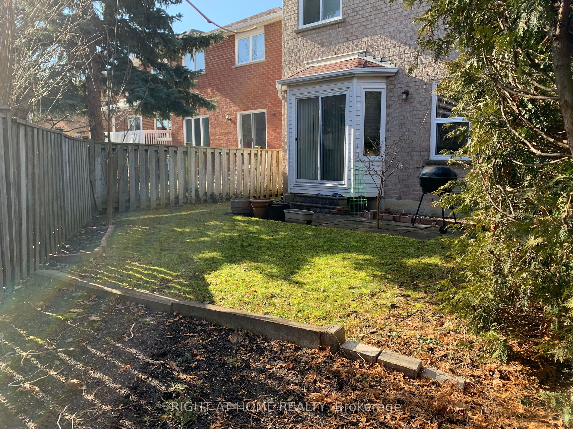 20 Newmill Cres Property Photo 7