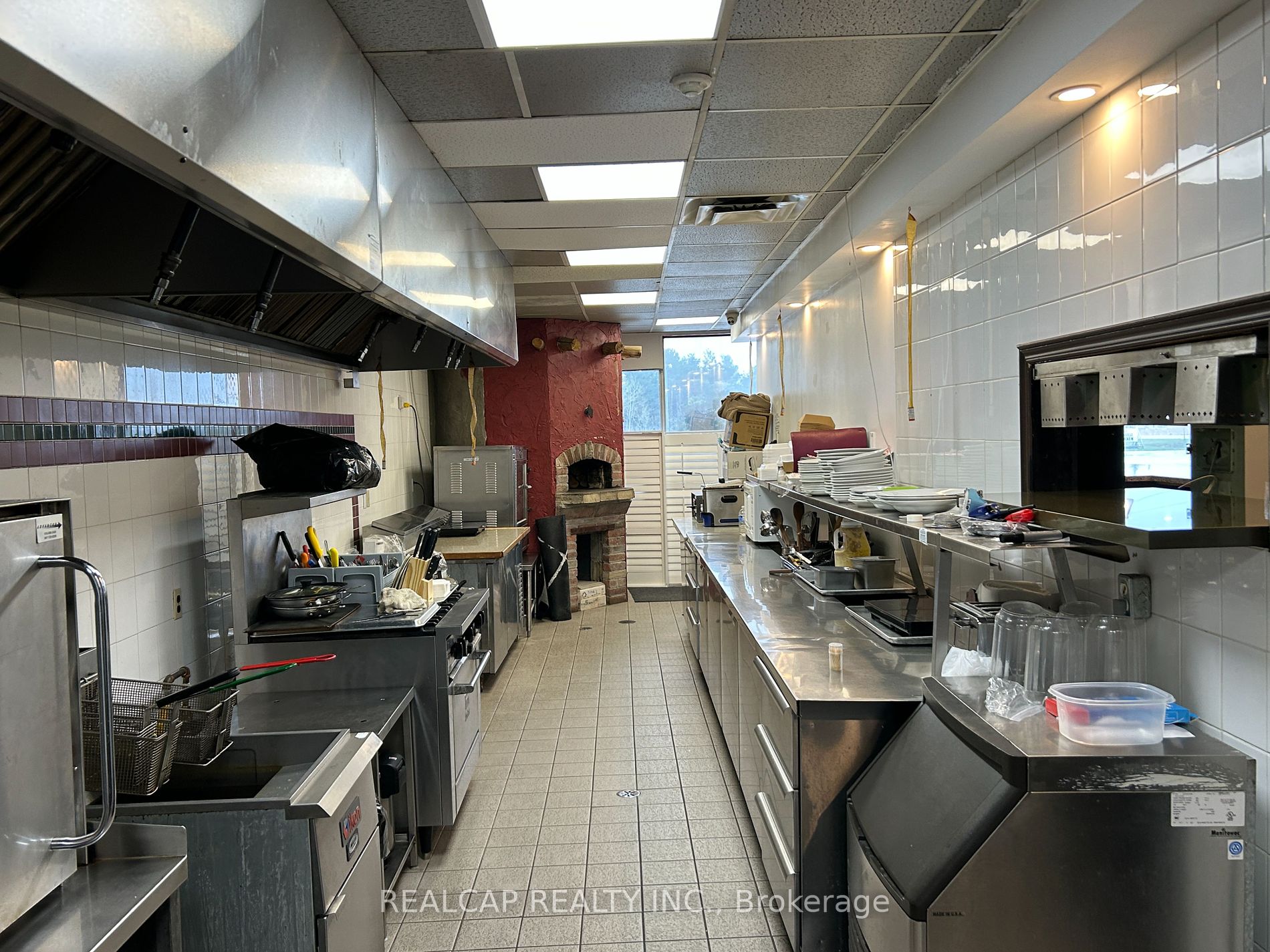 23721 Highway 48 Property Photo 2