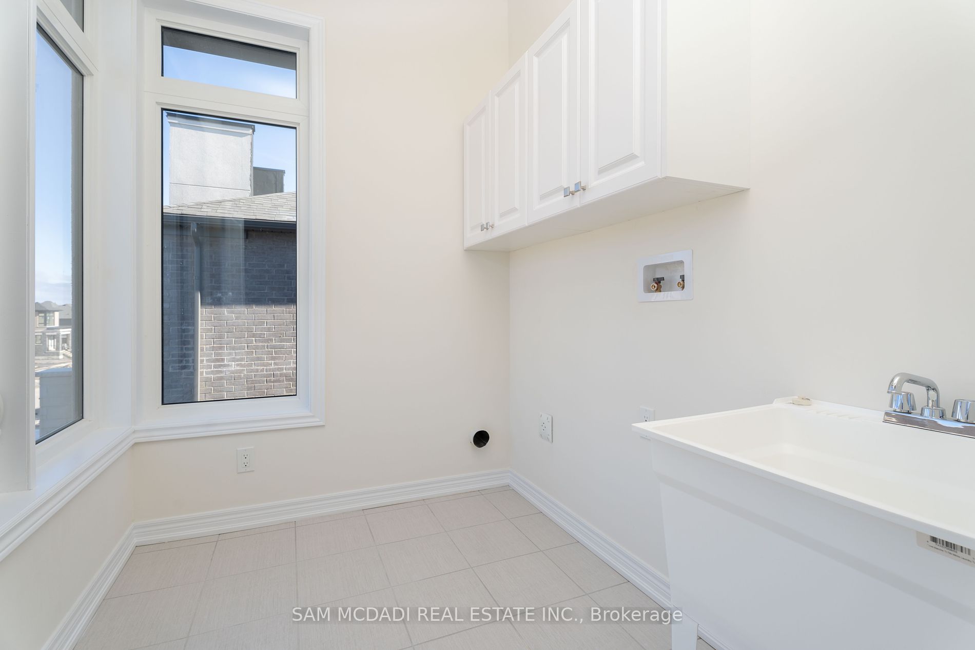 197 Mckean Dr Property Photo 39