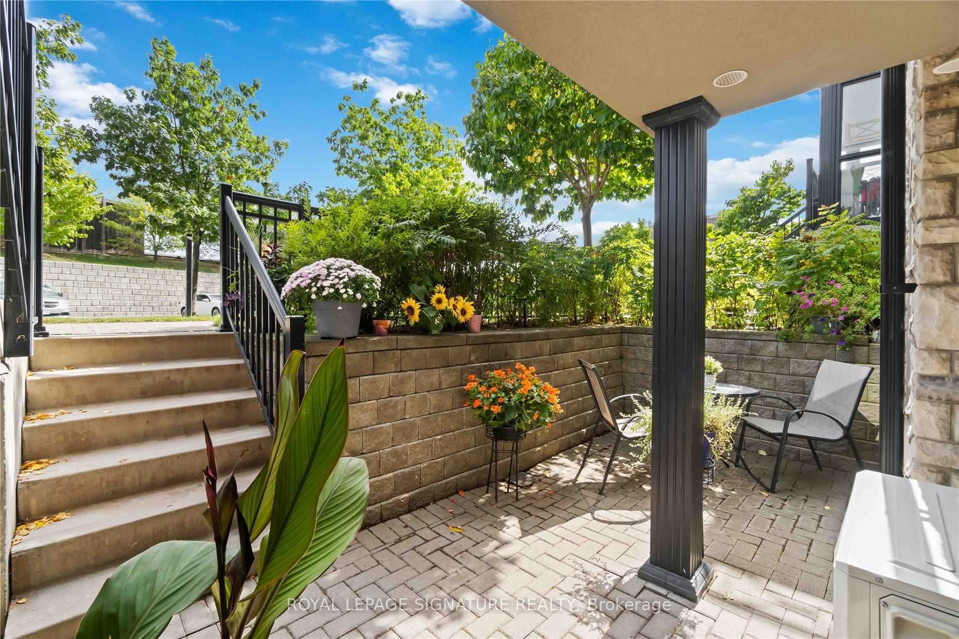 320 John St 7 Property Photo 18