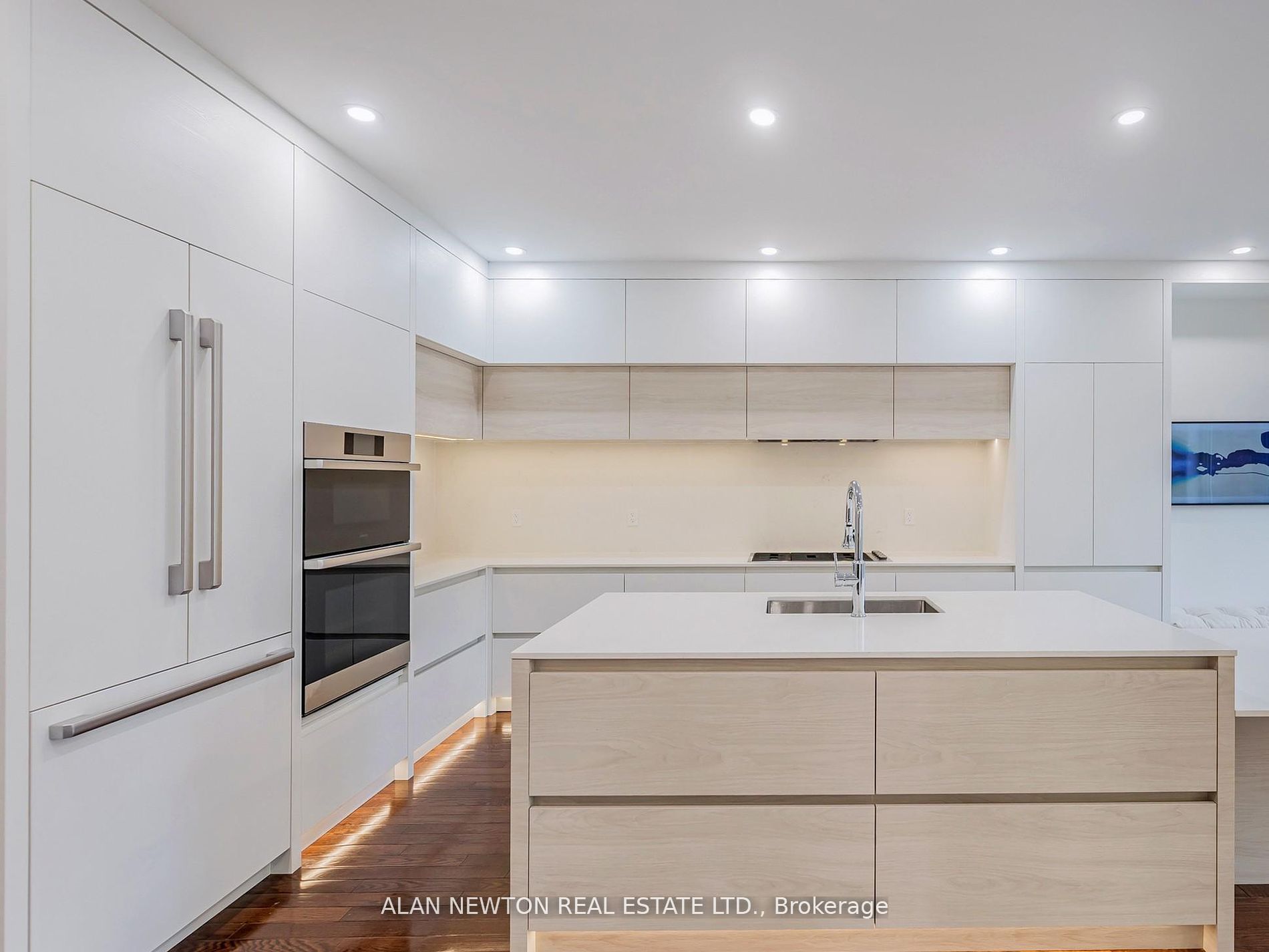 462 Marc Santi Blvd Property Photo 3