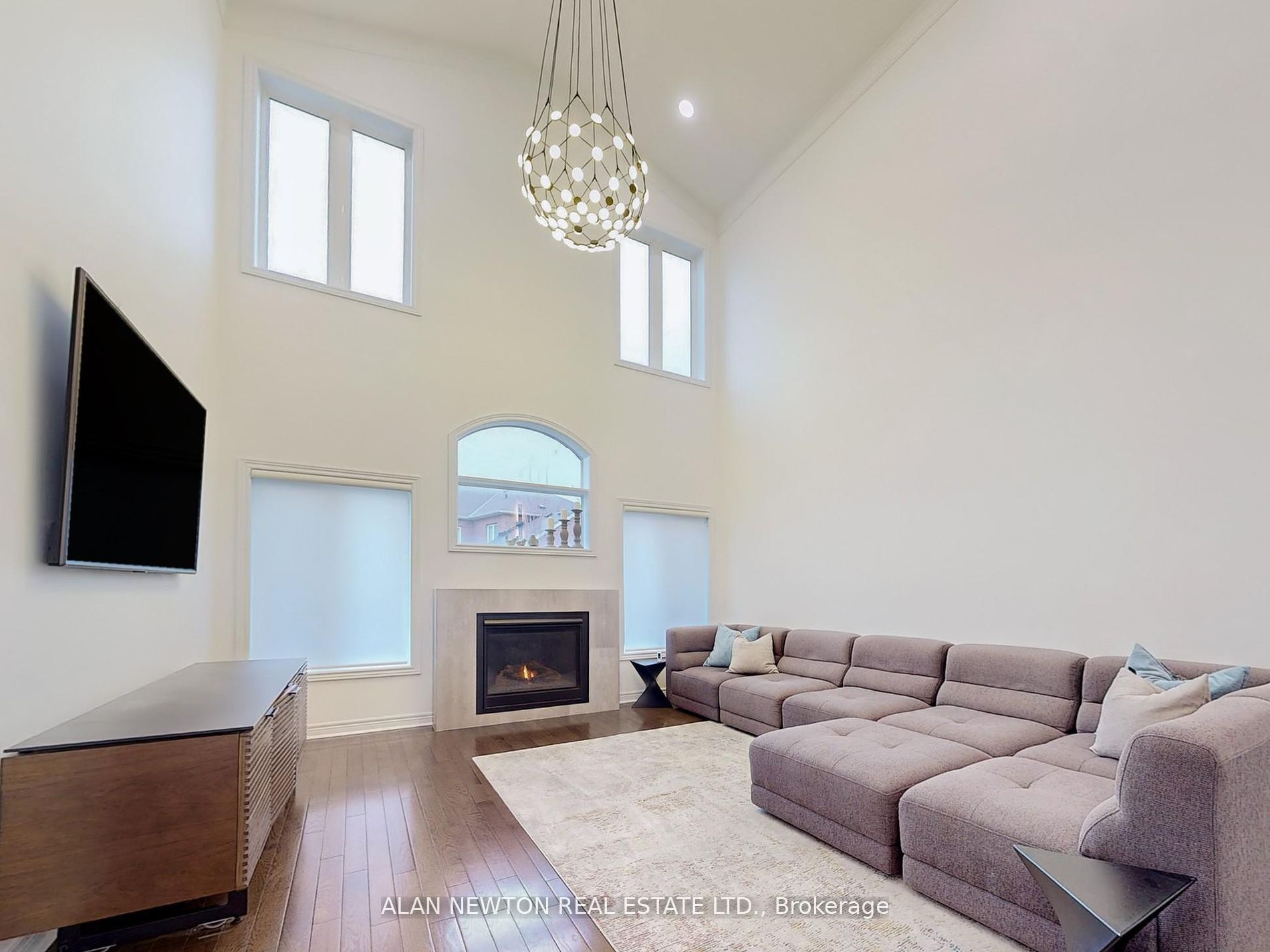 462 Marc Santi Blvd Property Photo 4