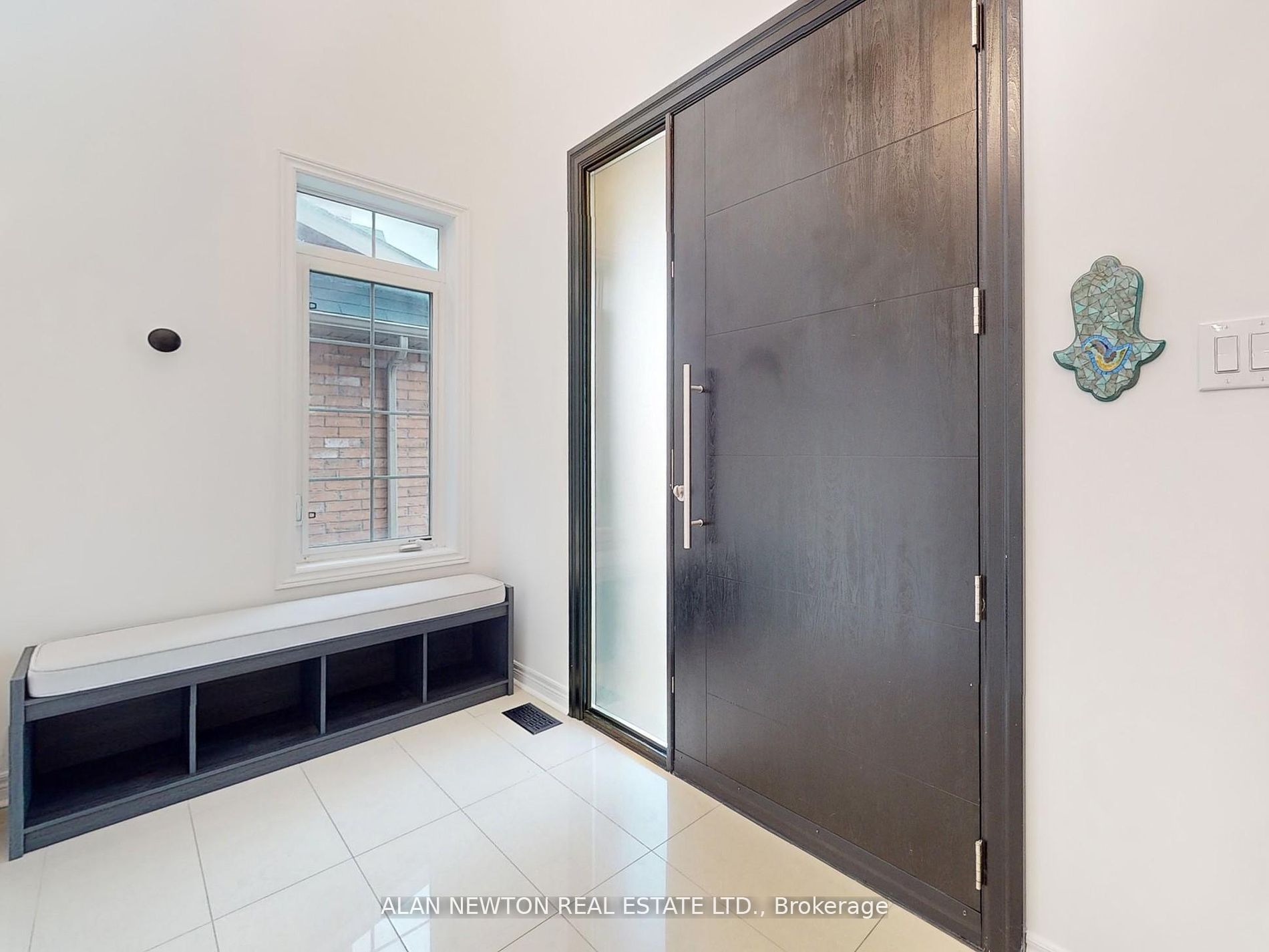 462 Marc Santi Blvd Property Photo 5