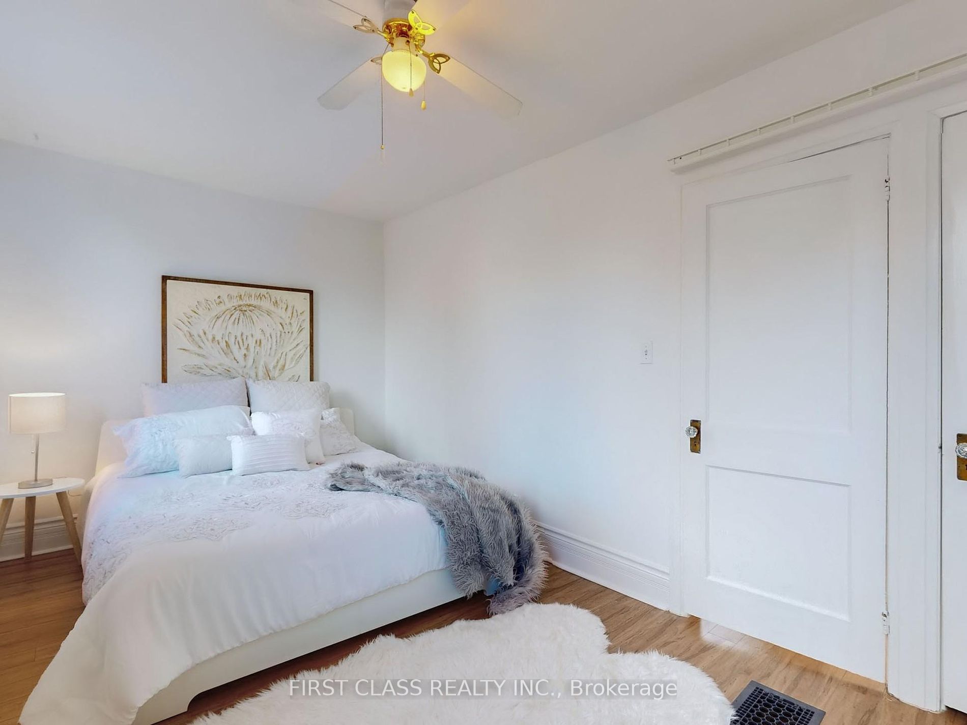 148 Richmond St Property Photo 22