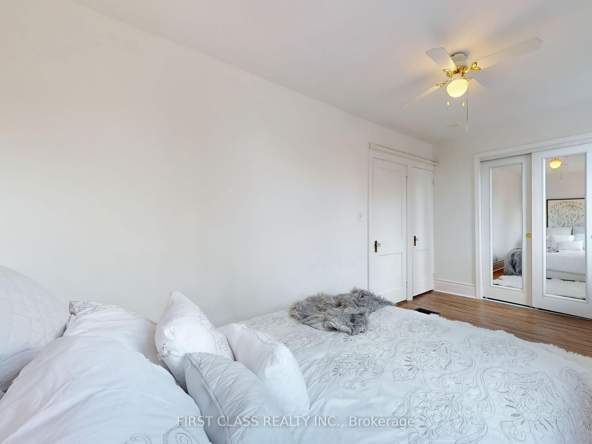 148 Richmond St Property Photo 23