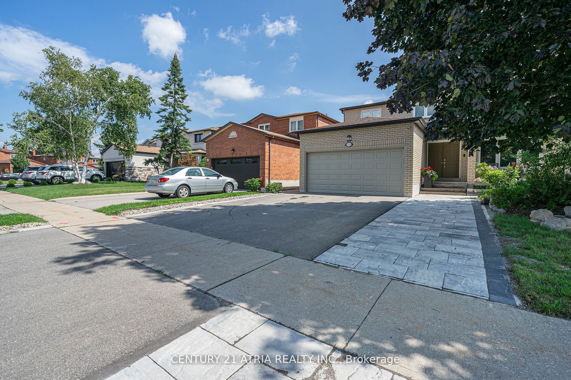 49 Cherhill Dr Property Photo 3