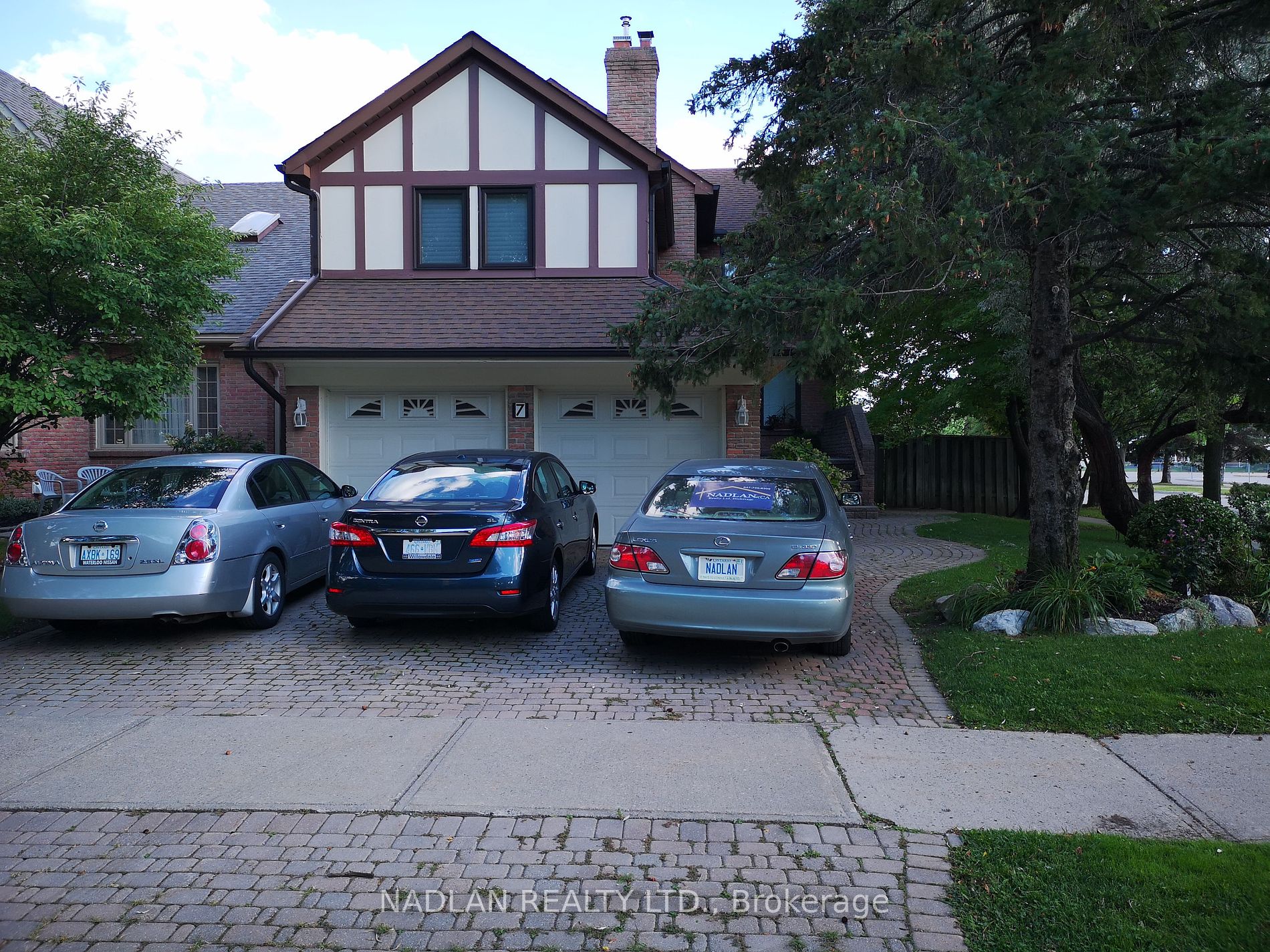 7 Mcmorran Cres Property Photo 1