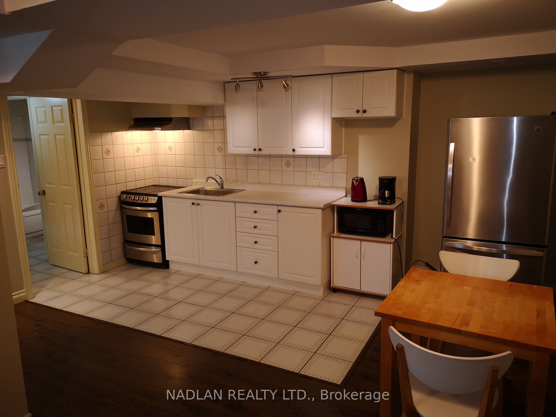 7 Mcmorran Cres Property Photo 6