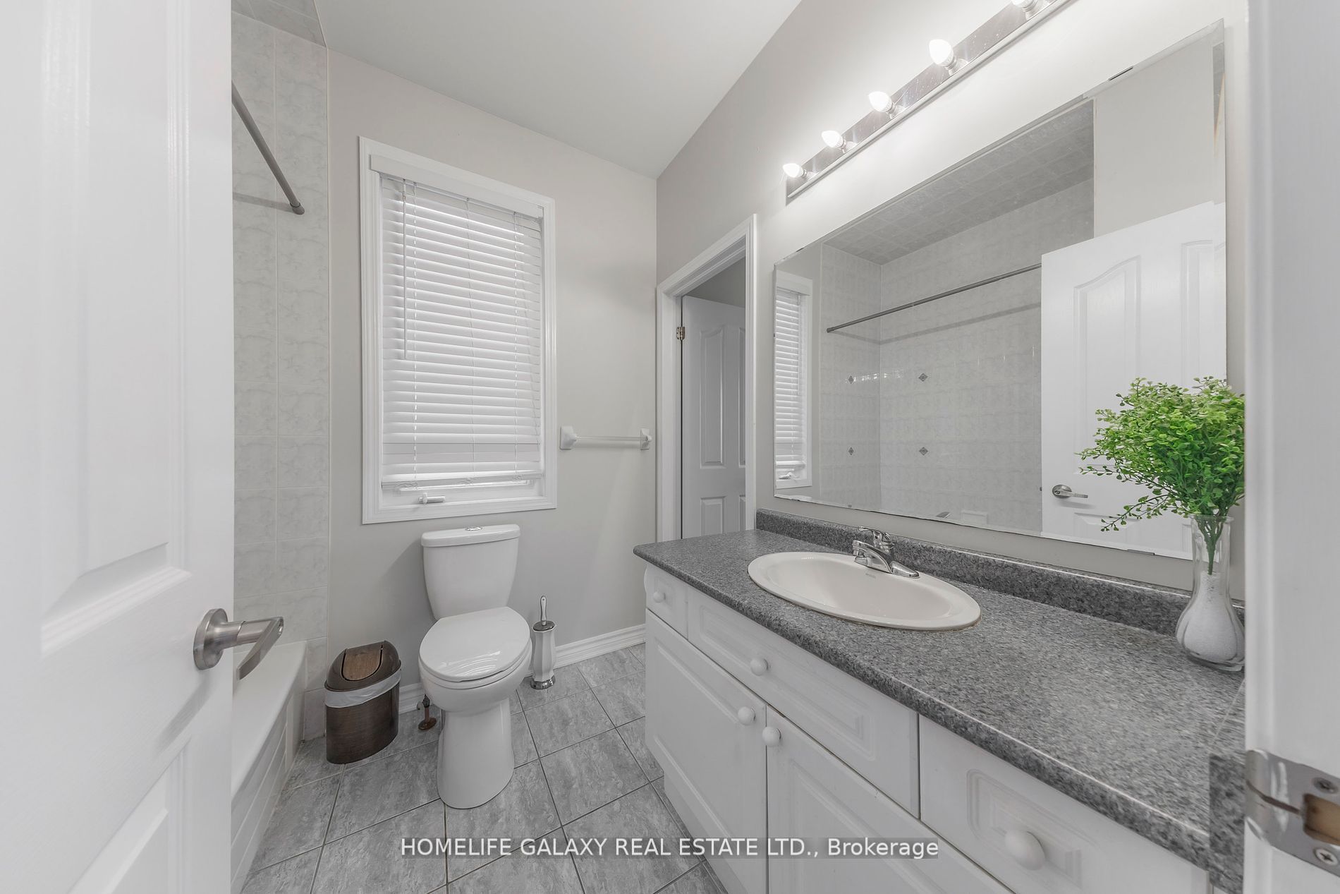 7 Clamerten Rd Property Photo 22