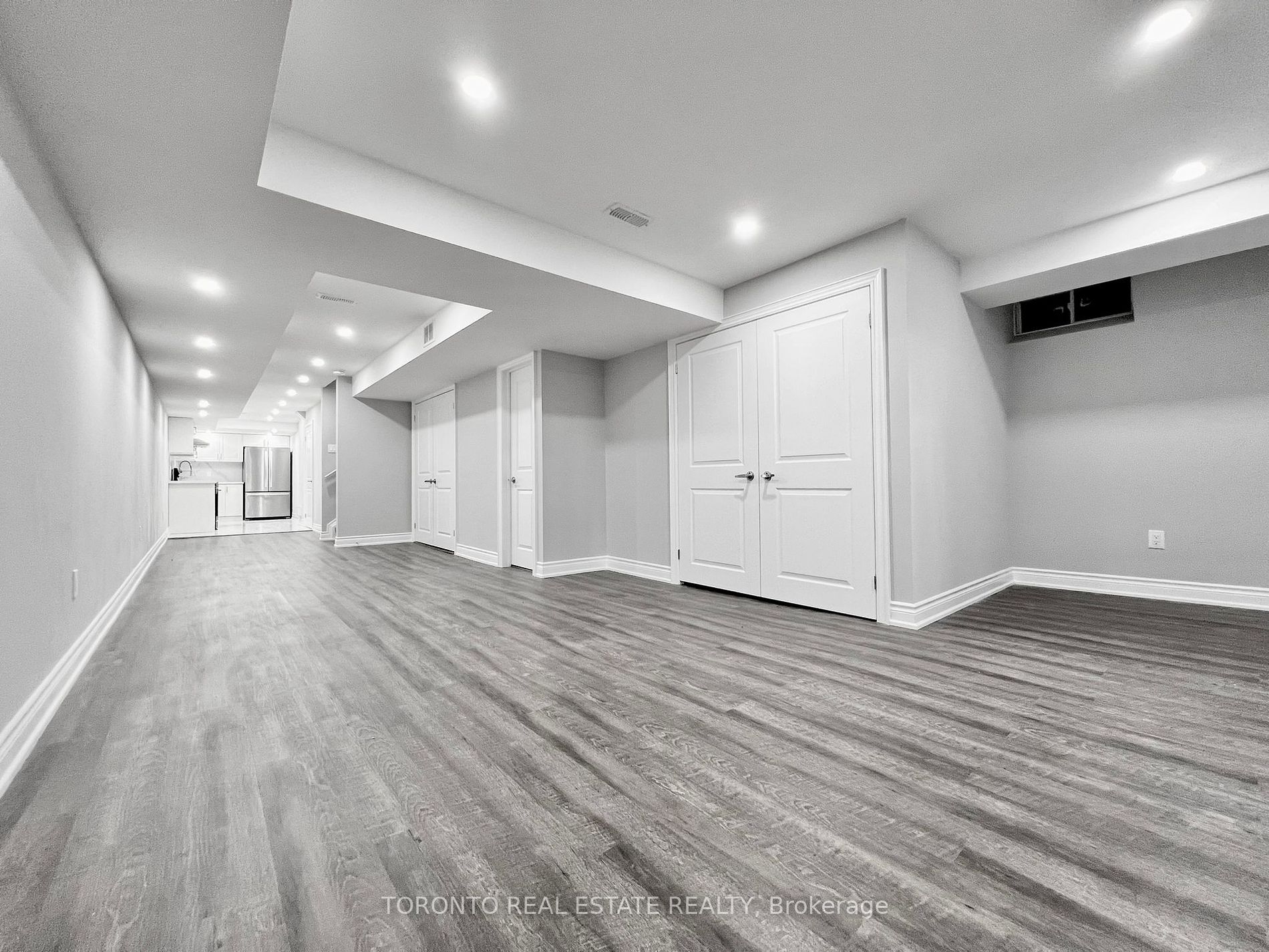 74 Mohandas Dr Property Photo 19