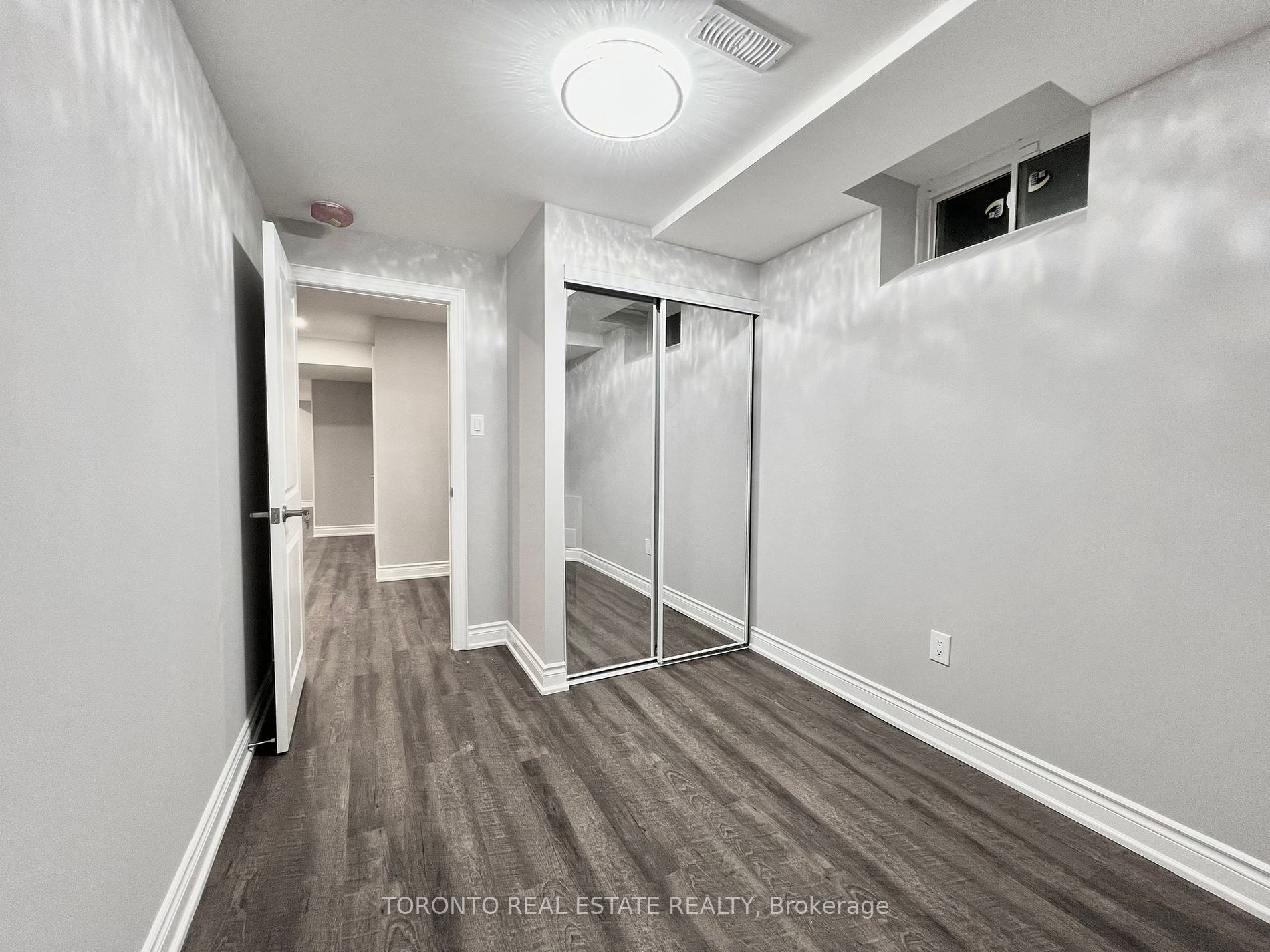 74 Mohandas Dr Property Photo 23