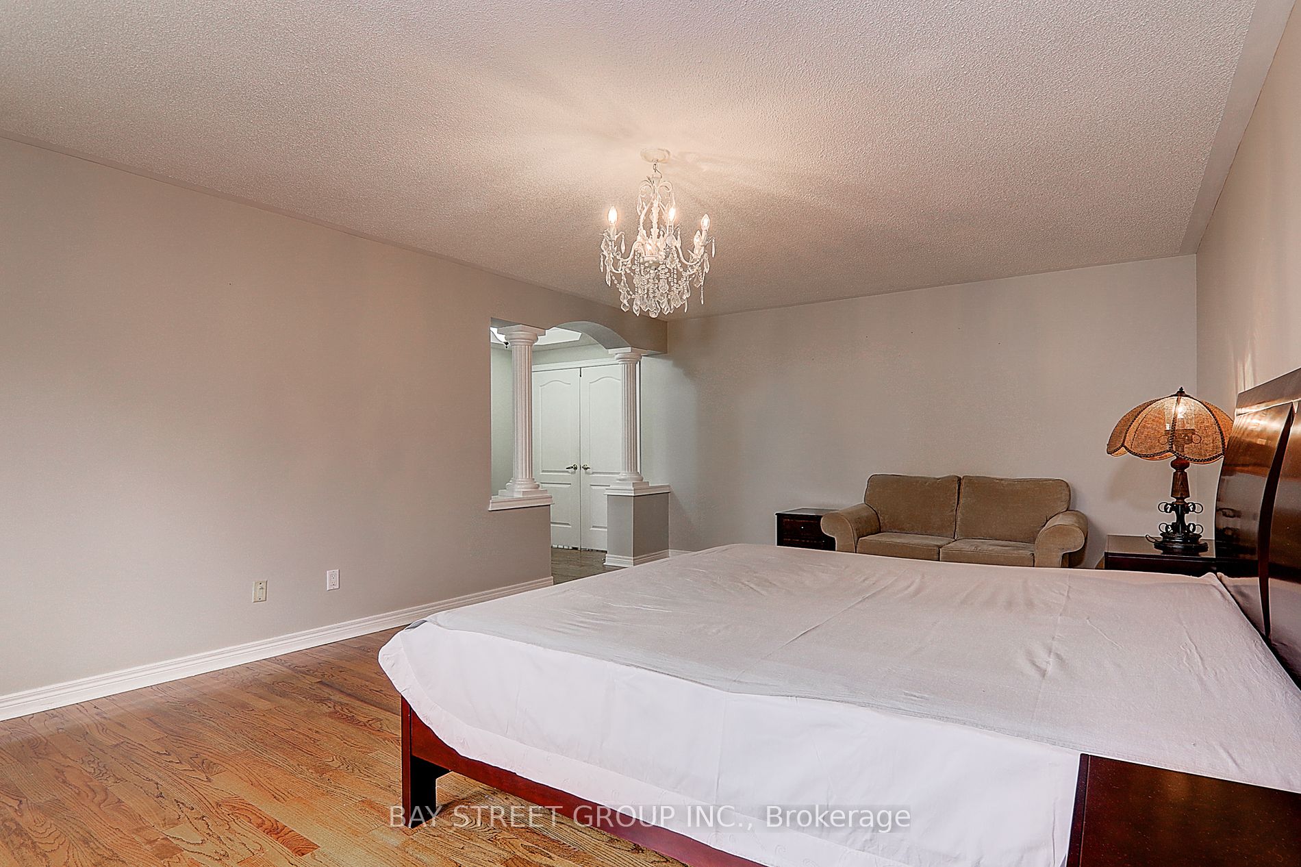 19 Lazenby Crt Property Photo 18