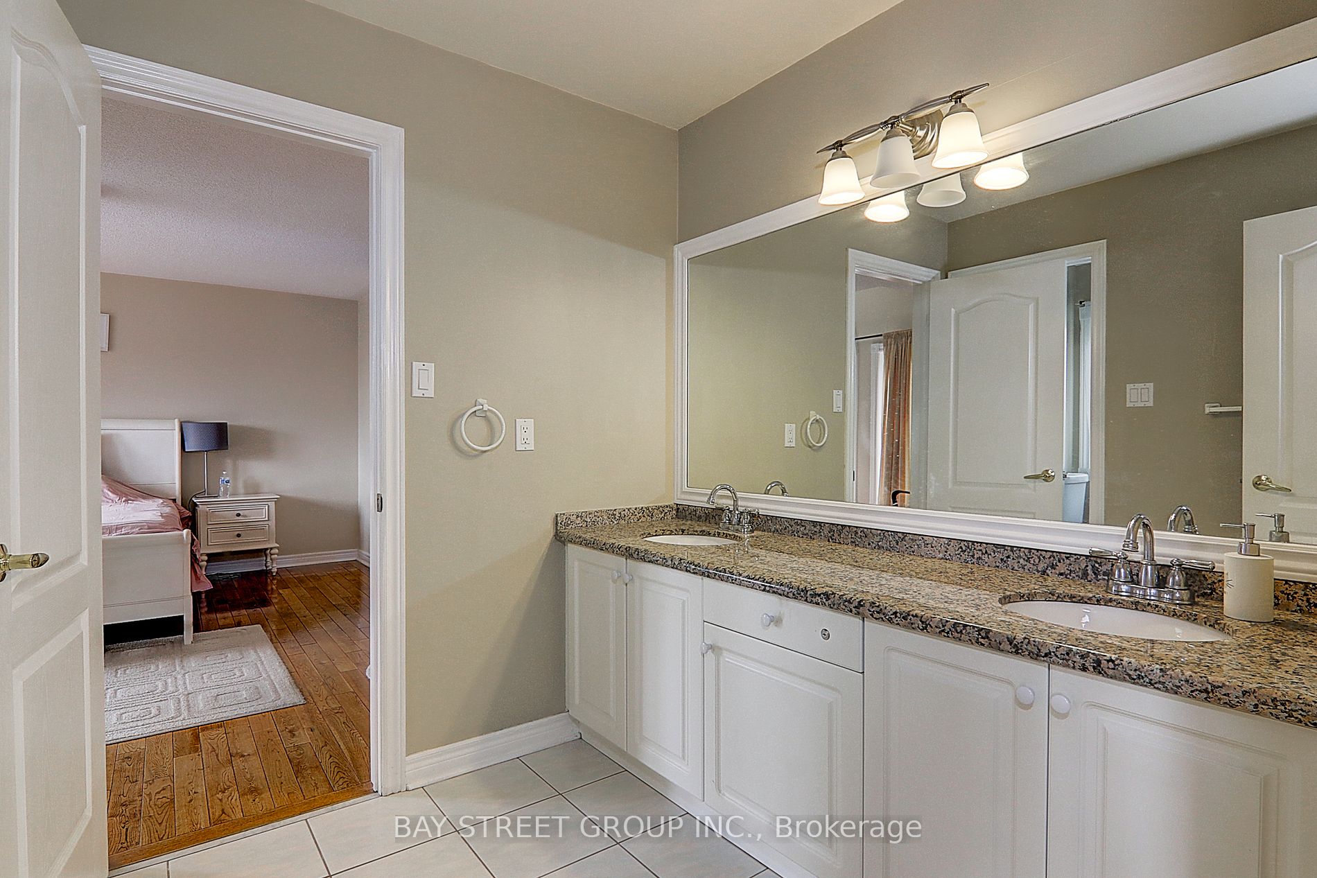 19 Lazenby Crt Property Photo 21