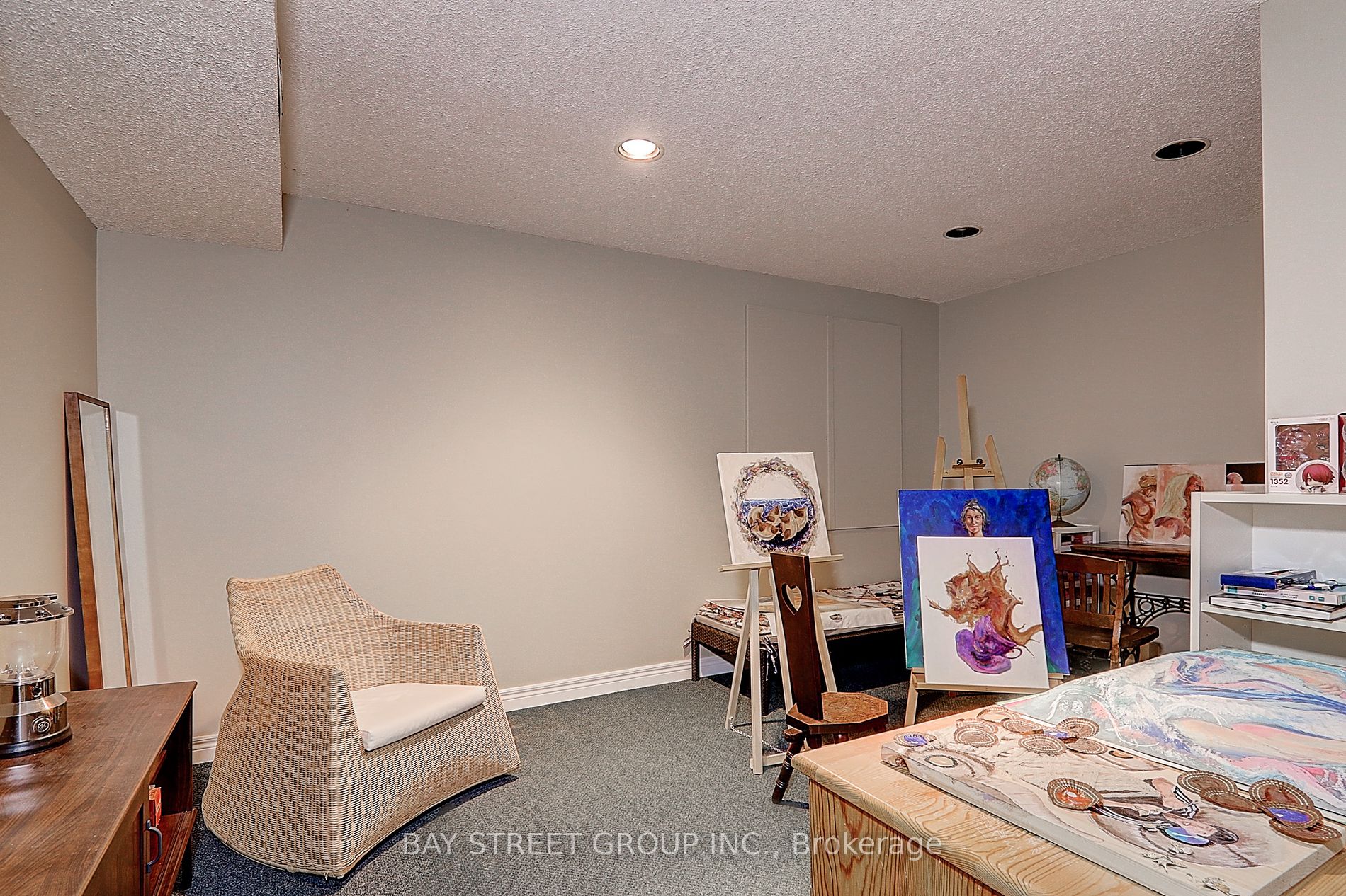 19 Lazenby Crt Property Photo 27