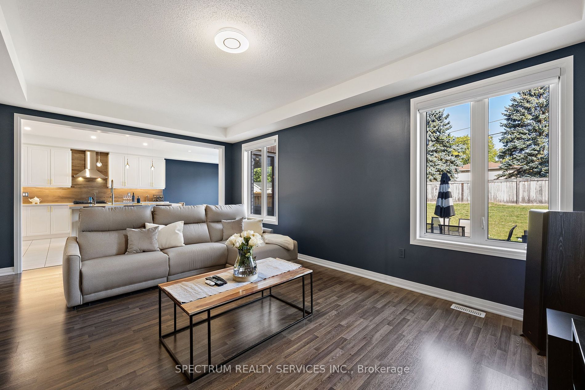 52 Pridham Pl Property Photo 18