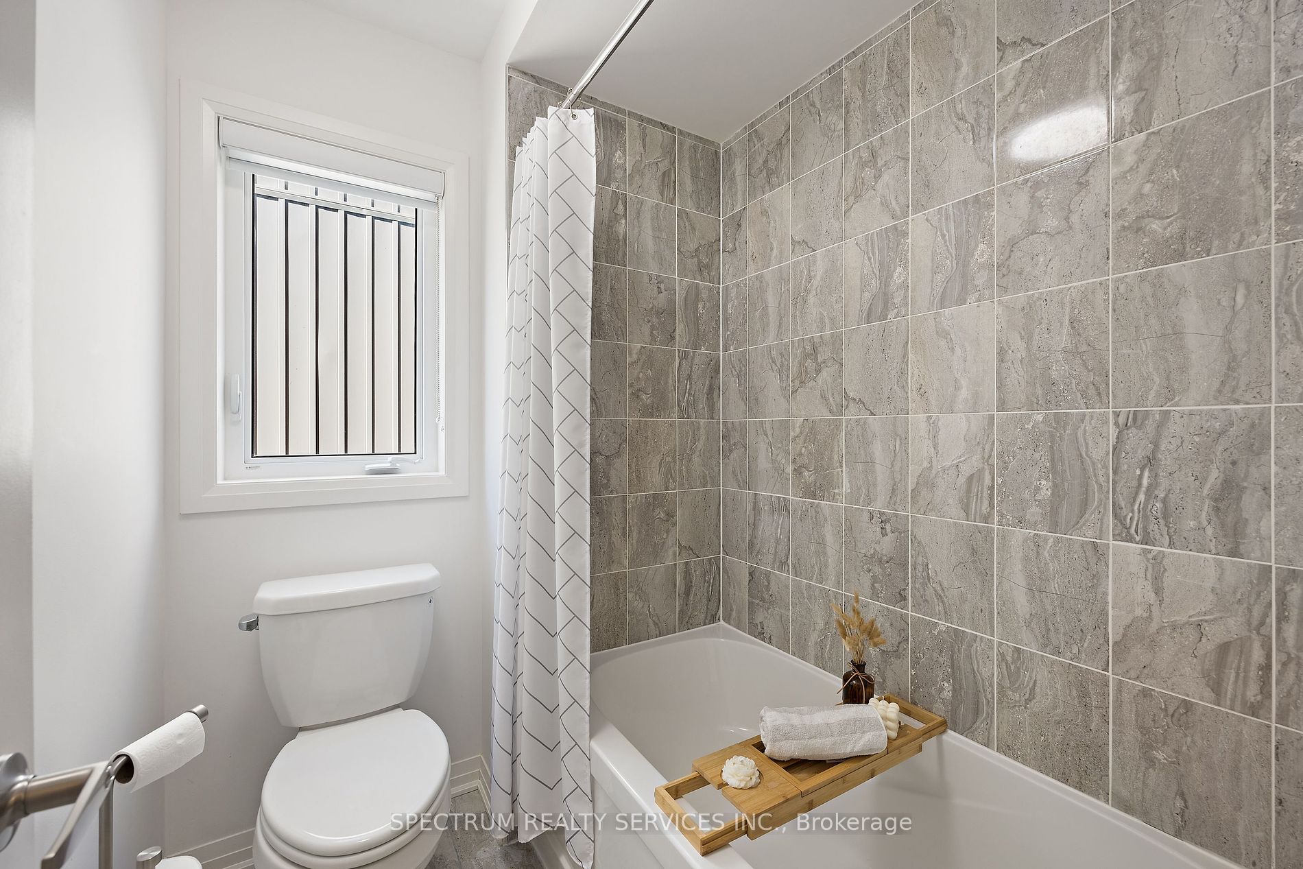 52 Pridham Pl Property Photo 29