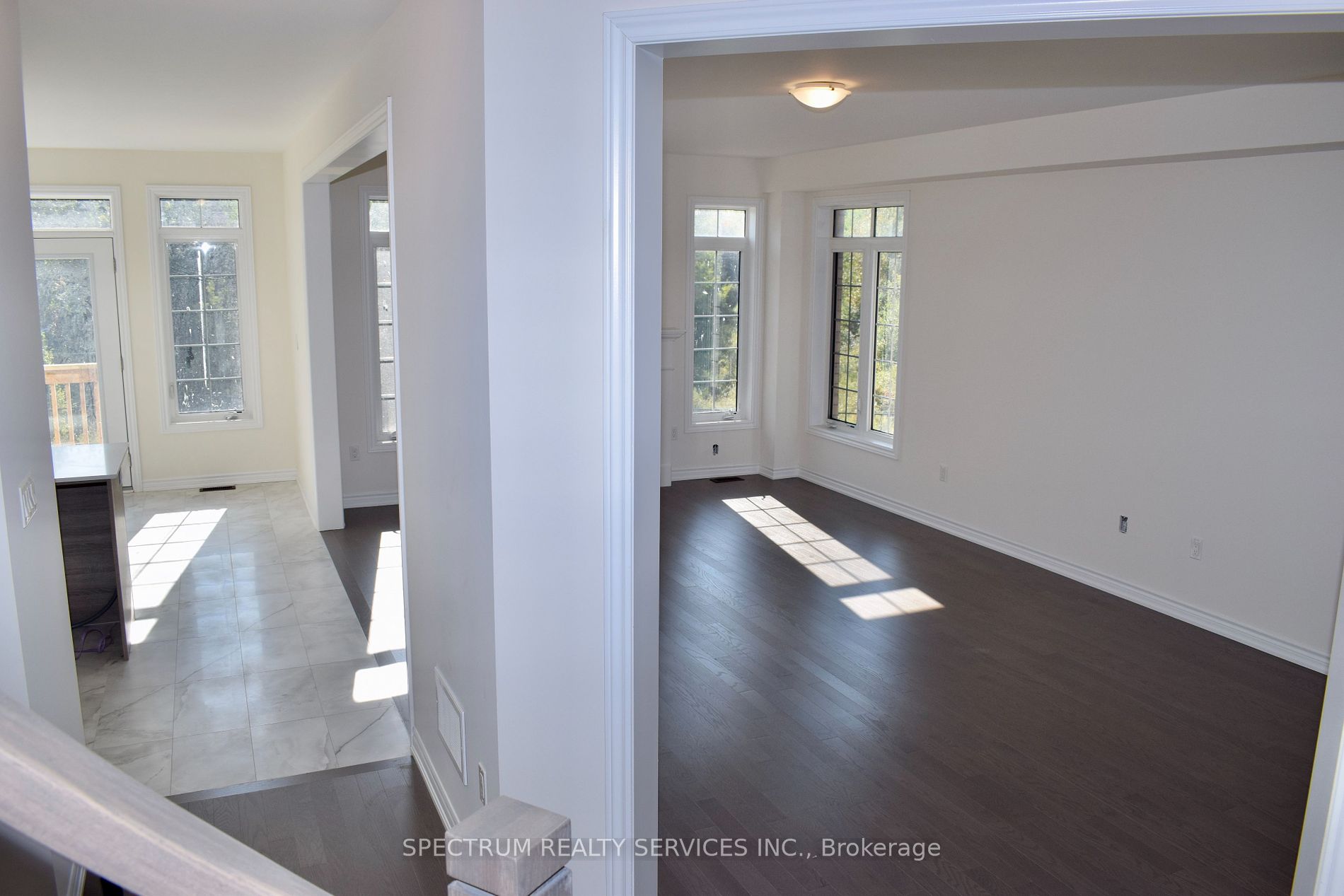 206 Ferragine Cres Property Photo 10