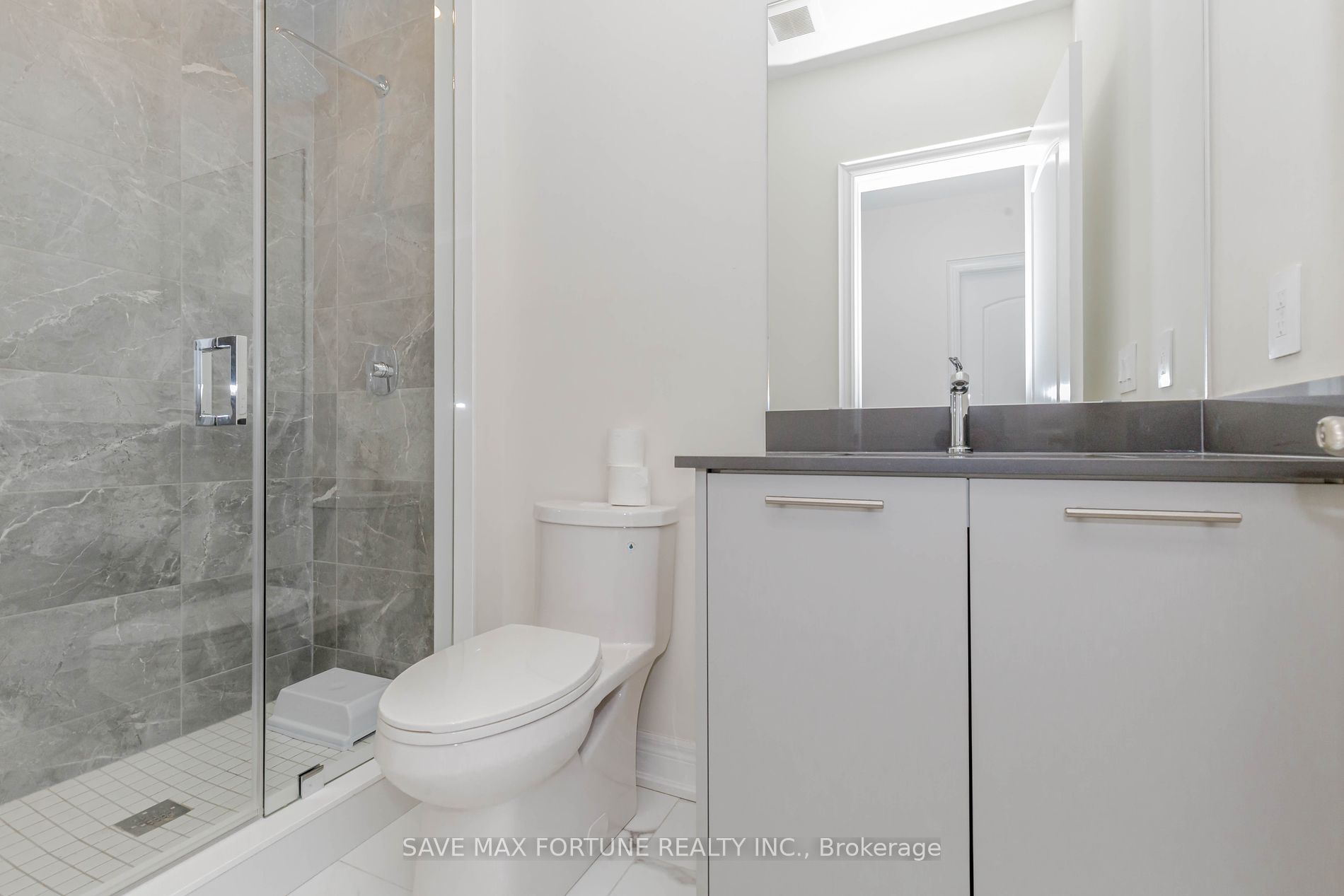 22 Pellegrini Dr Dr E Property Photo 33