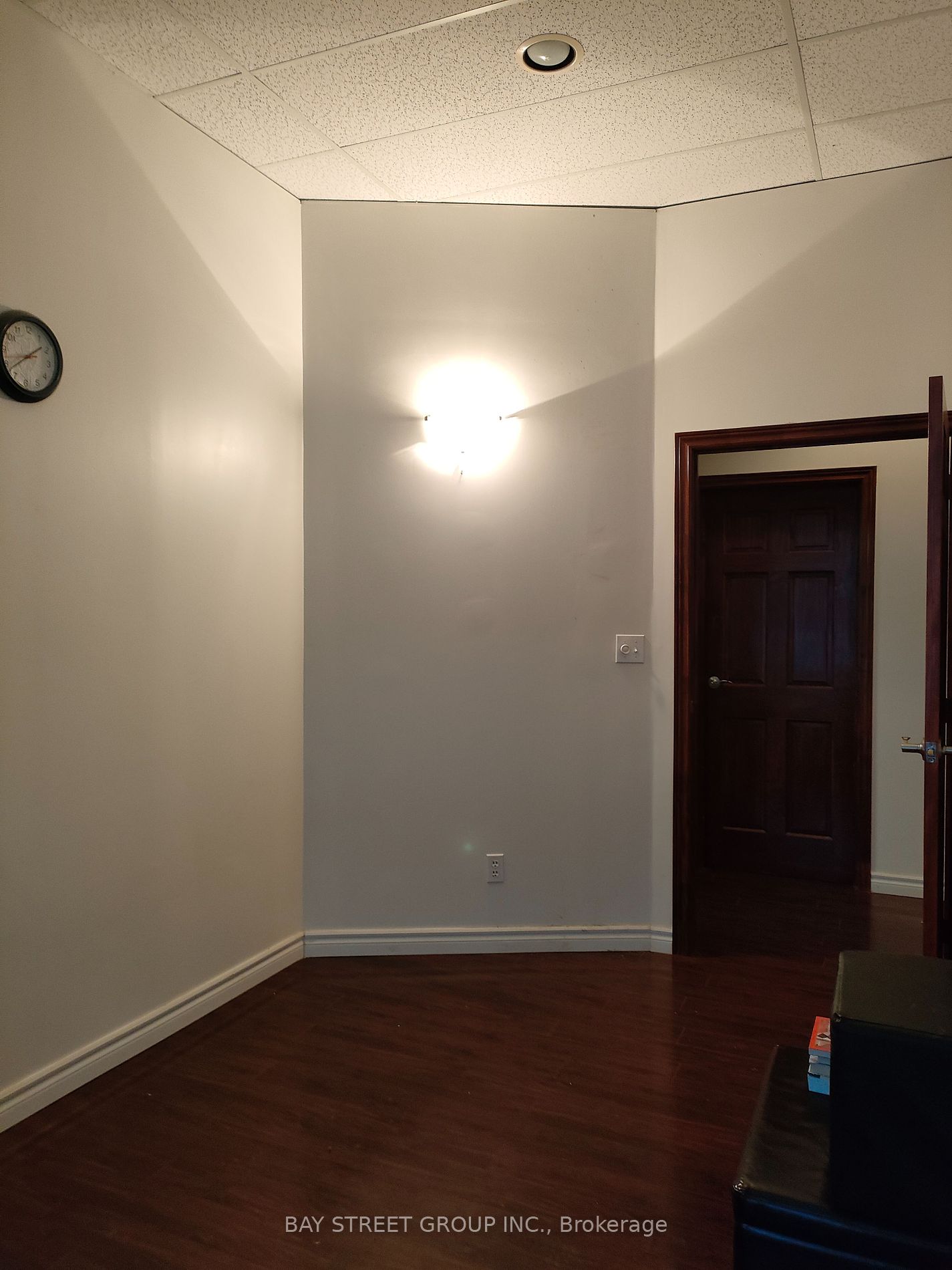 7130 Warden Ave Property Photo 13
