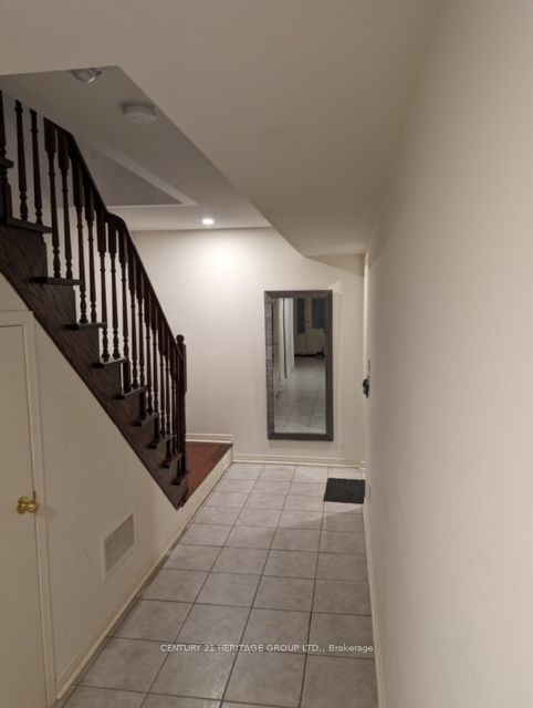 73 Ness Dr Property Photo 1