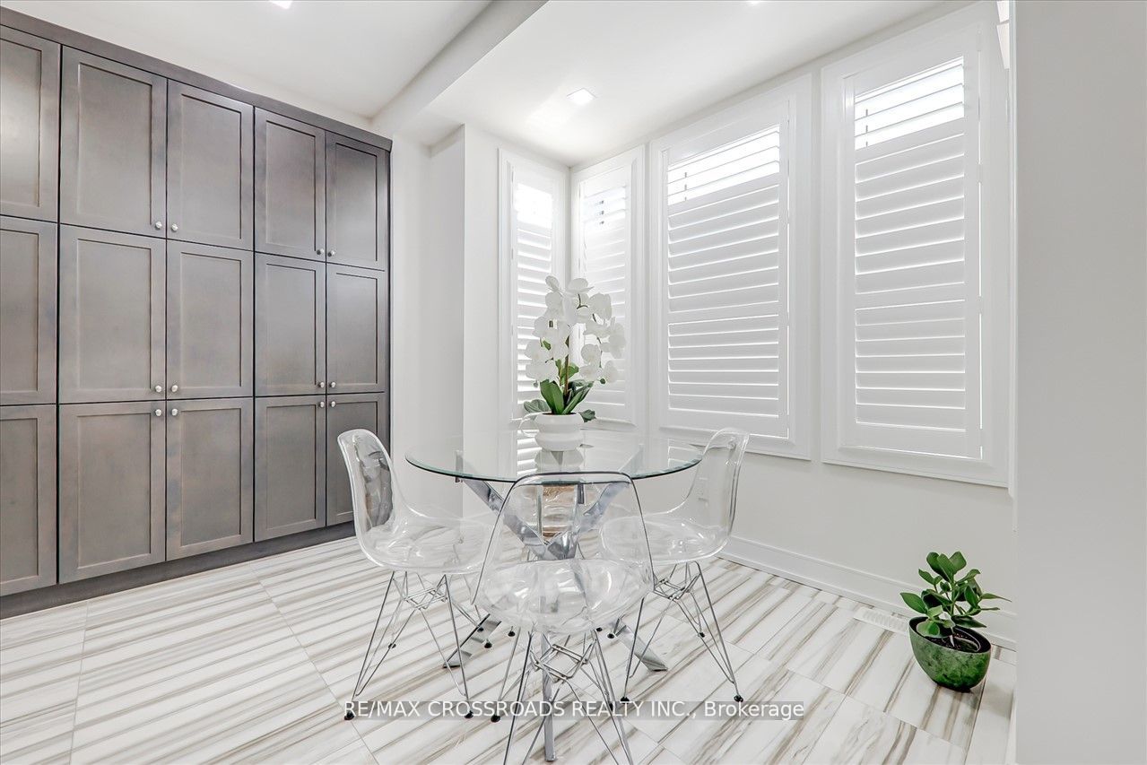 61 Blazing Star St Property Photo 13