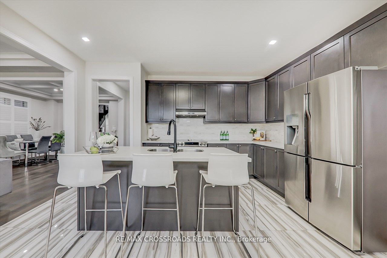 61 Blazing Star St Property Photo 15