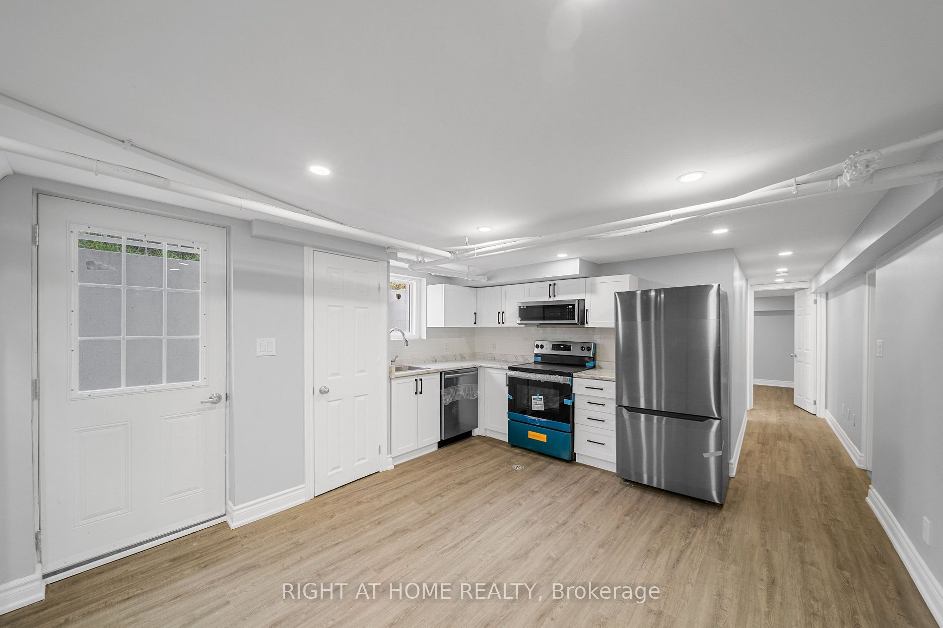 5737 Kirby Rd Property Photo 2