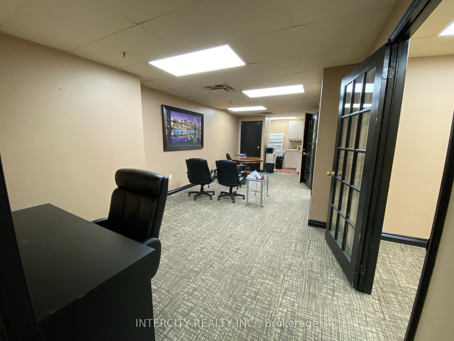 665 Millway Ave Property Photo 10