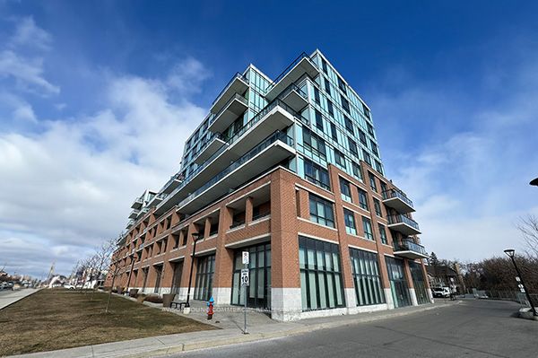 11611 Yonge St Property Photo 1
