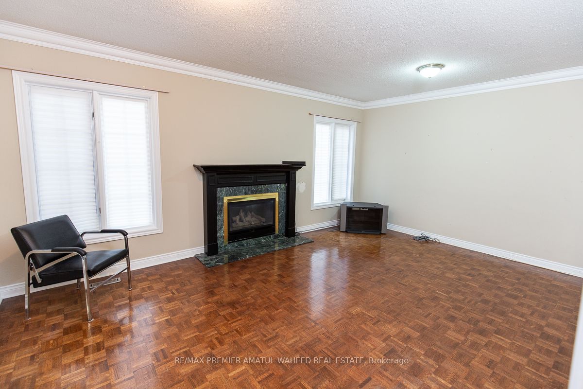 300 Blackburn Blvd Property Photo 20