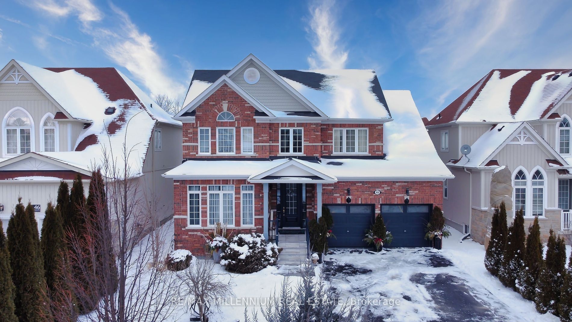 48 Collier Cres Property Photo 1