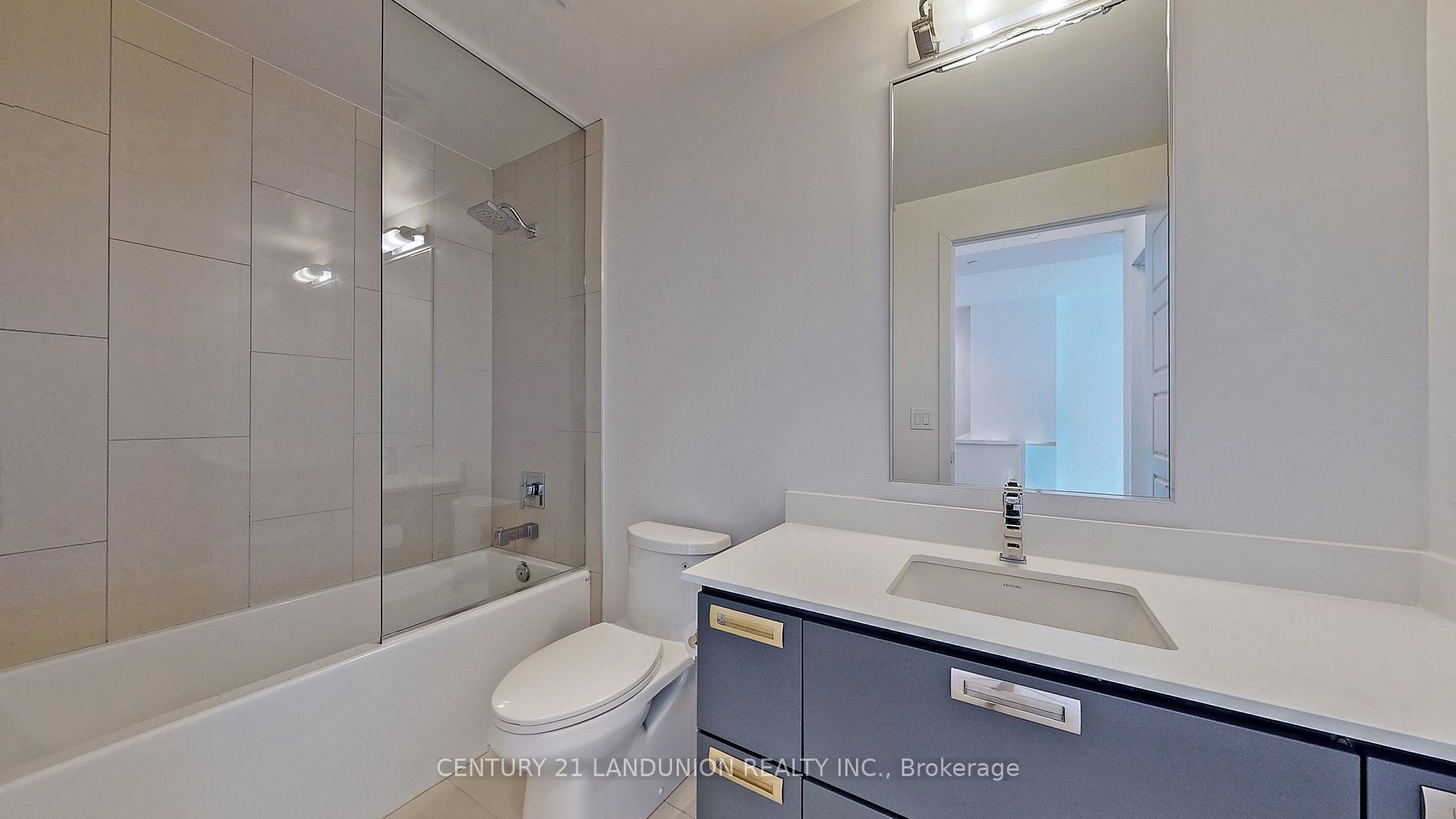 301 Sea Ray Ave 16 Property Photo 12