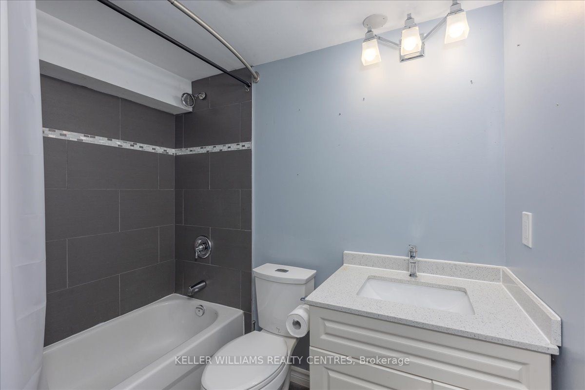 5 Evelyn Ave Property Photo 30