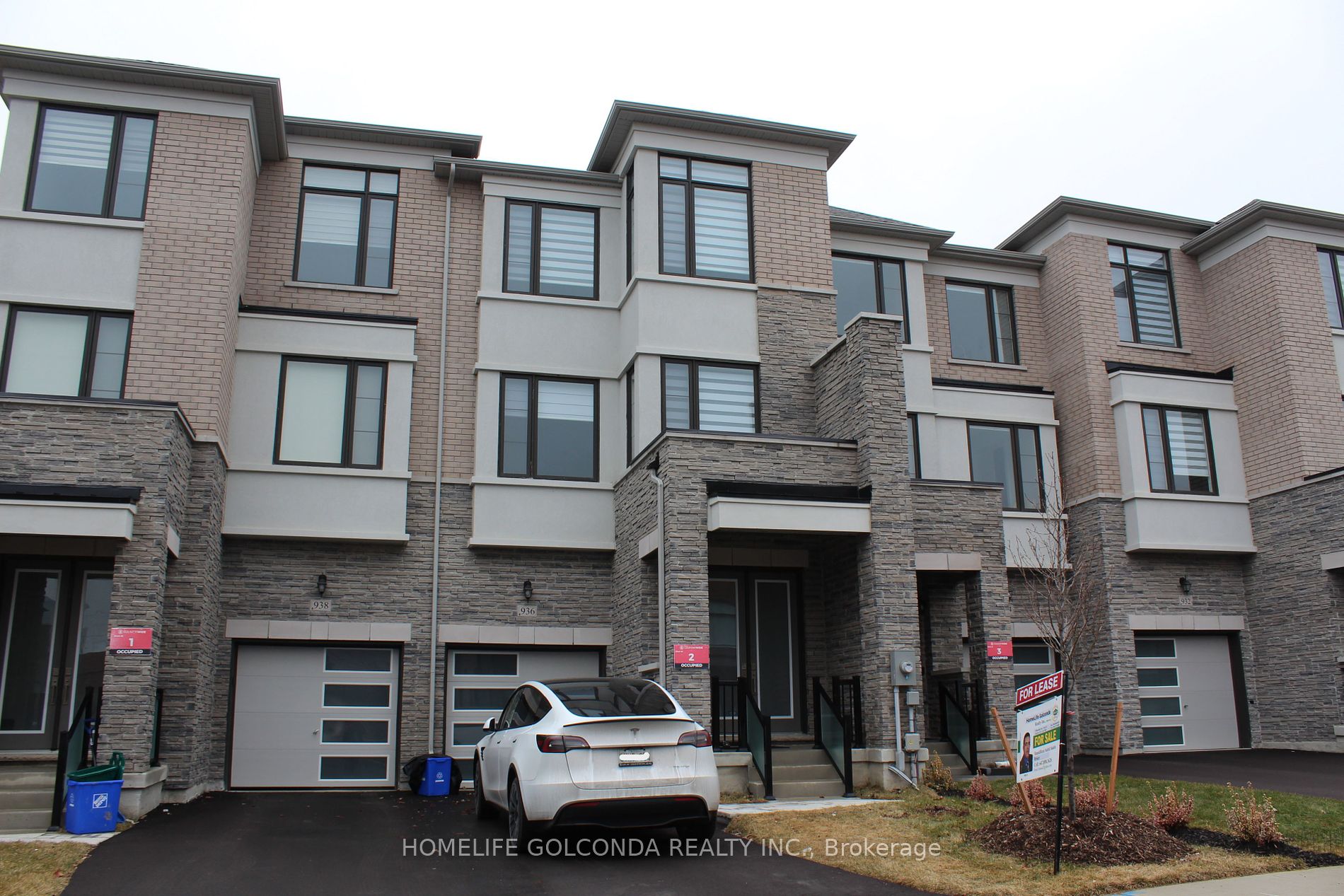 936 Isaac Phillips Way E Property Photo 1