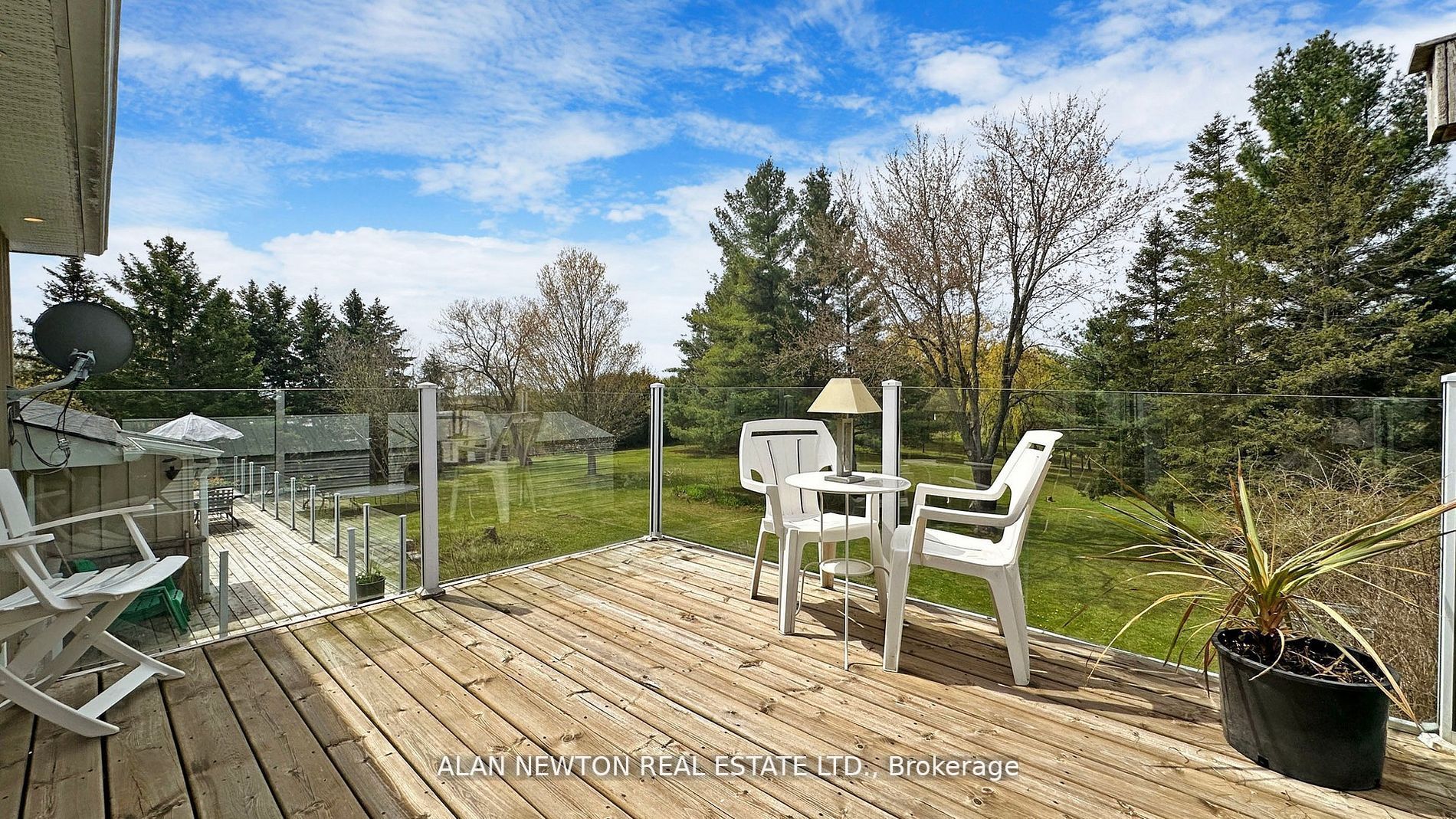 5832 5 Side Rd Property Photo 23