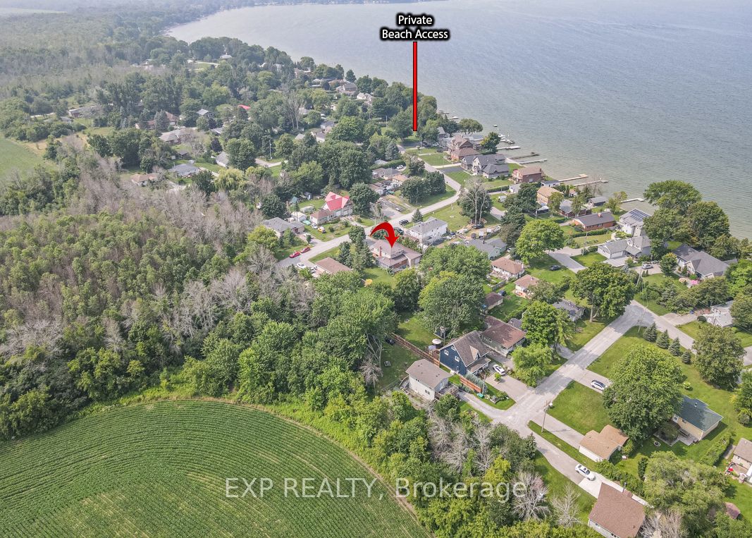 10 Mellon Ave Property Photo 3