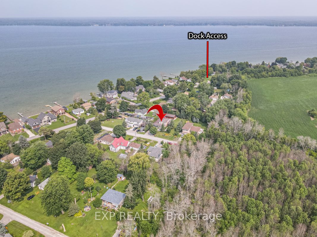 10 Mellon Ave Property Photo 7