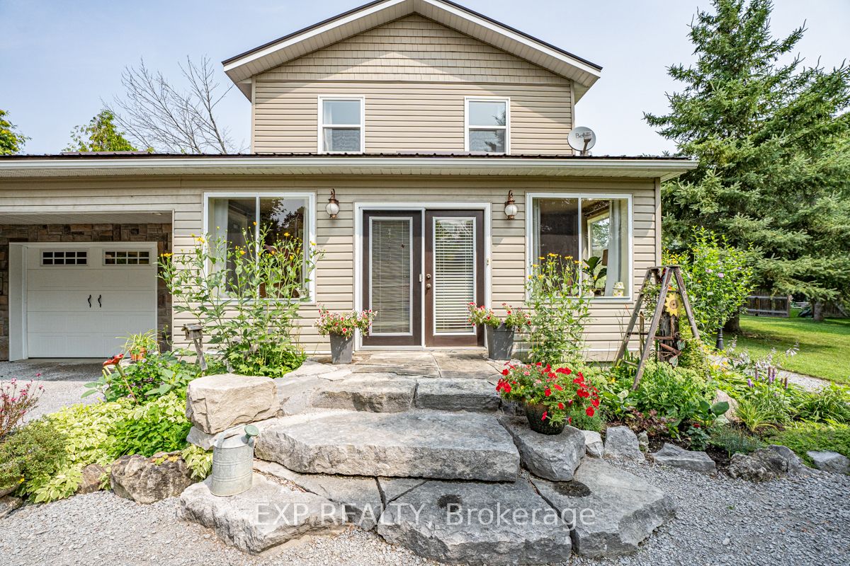 10 Mellon Ave Property Photo 10