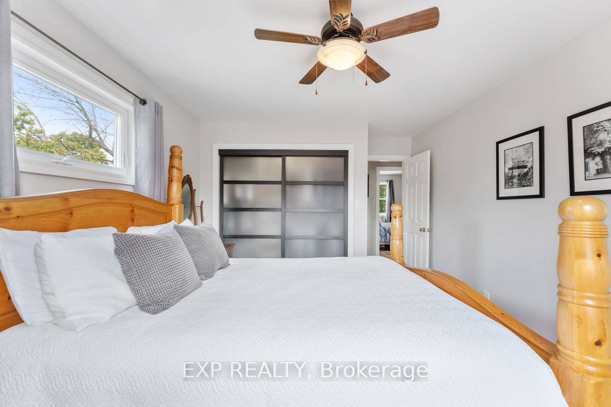 10 Mellon Ave Property Photo 29