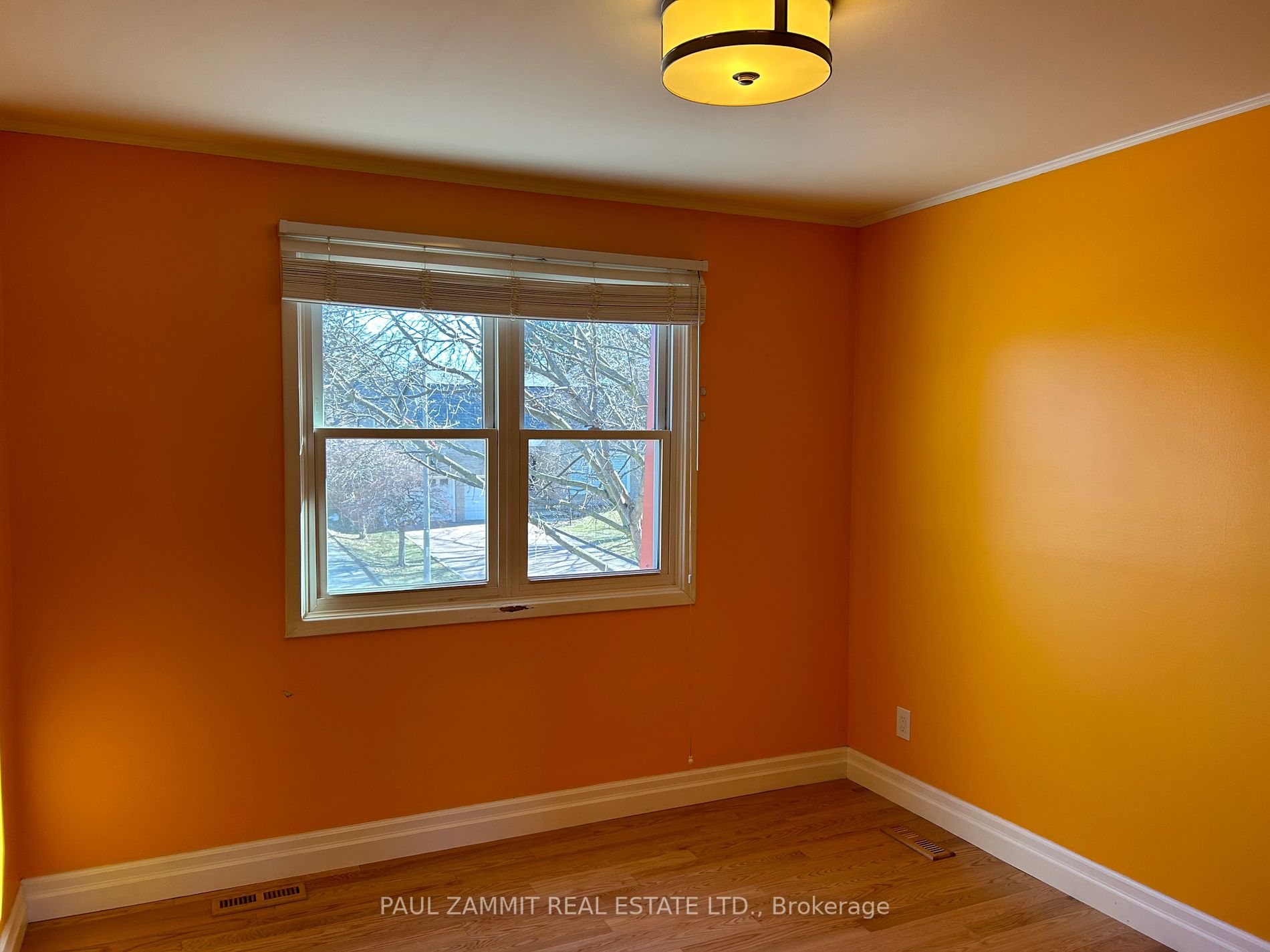 42 Ironshield Cres Property Photo 10