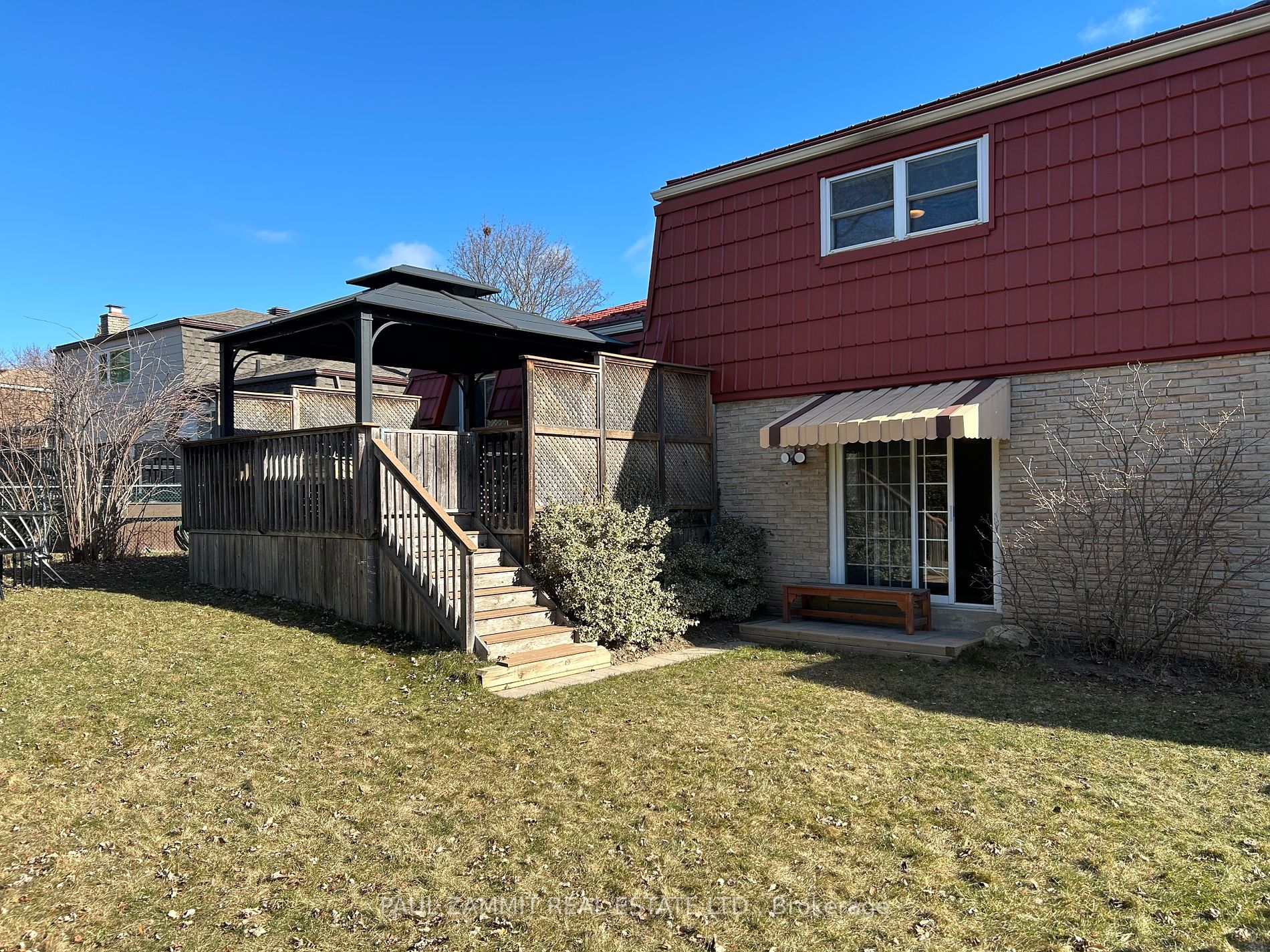 42 Ironshield Cres Property Photo 12