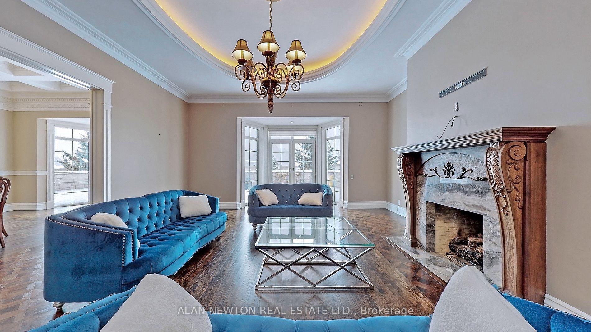 16 Finesse Crt Property Photo 10