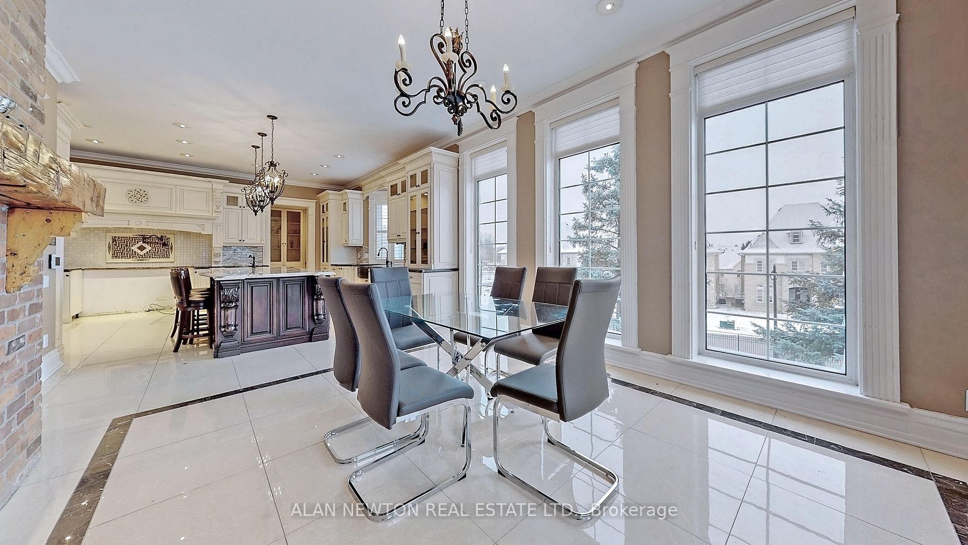 16 Finesse Crt Property Photo 12