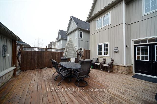 83 Northvale Rd Property Photo 3